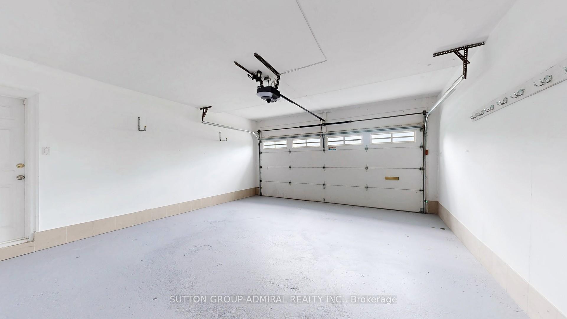 Photo 6 of 14 Thorny Brae Drive, Markham, Royal Orchard — HOMEH