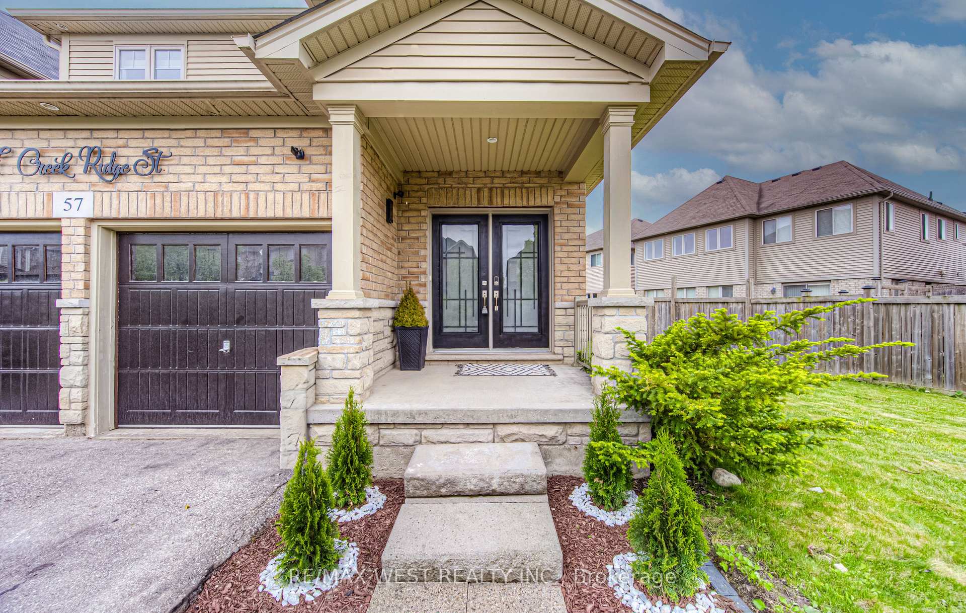 Photo 3 of 57 Creek Ridge Street, Kitchener, Doon South — HOMEH