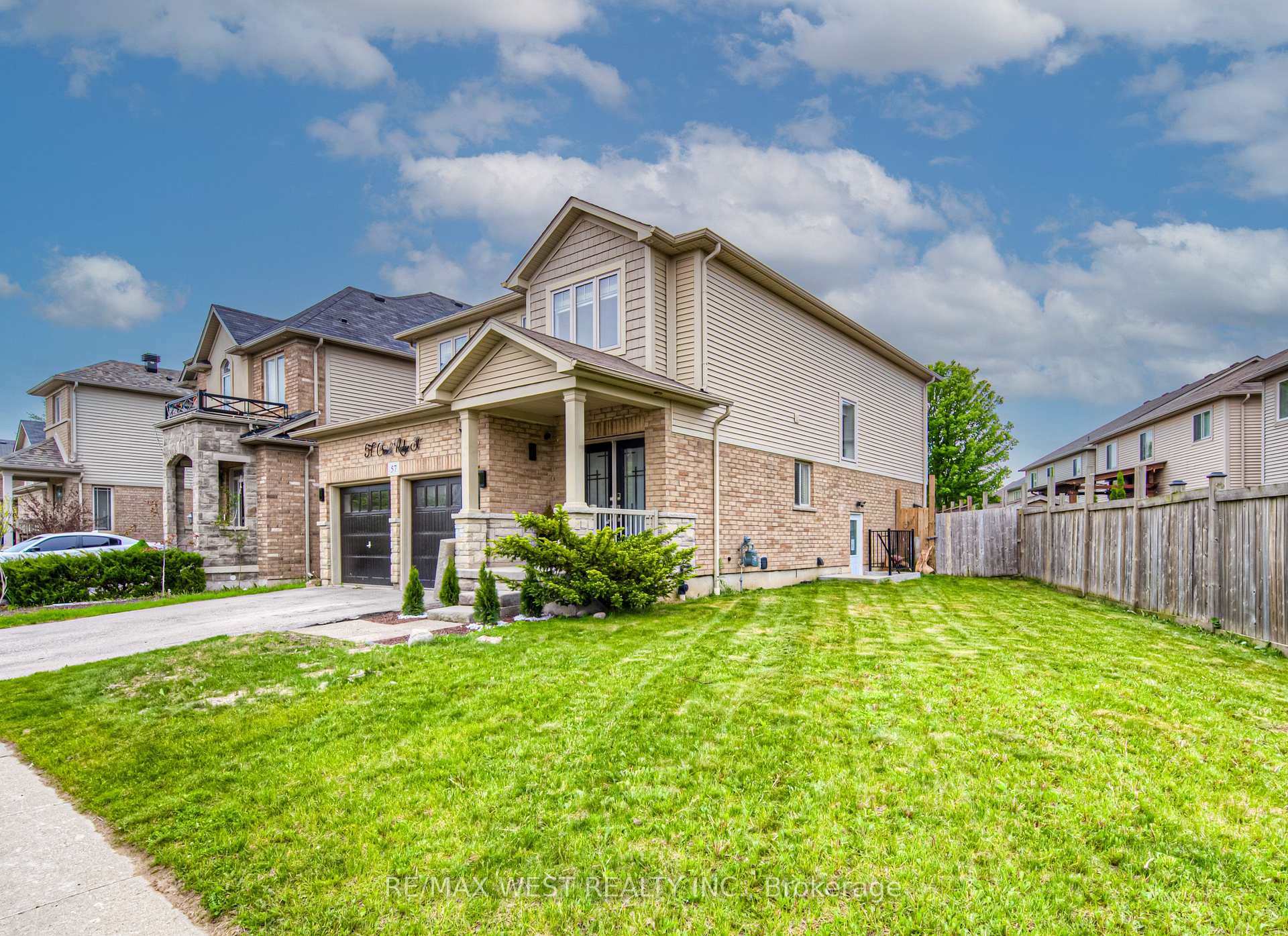 Photo 37 of 57 Creek Ridge Street, Kitchener, Doon South — HOMEH