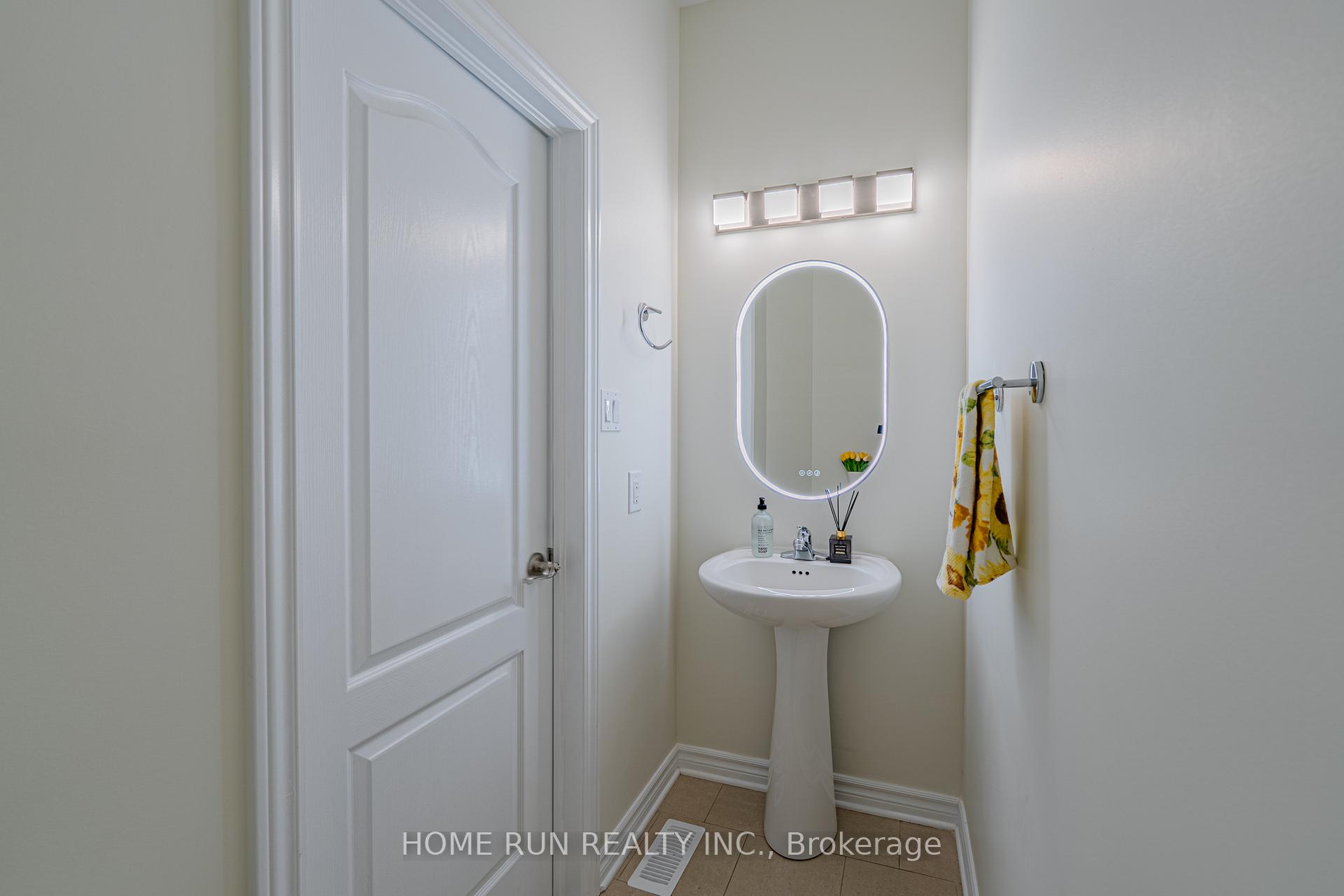 Photo 5 of 1576 Carronbridge Circle, Ottawa, Kanata - Emerald Meadows/Trailwest — HOMEH