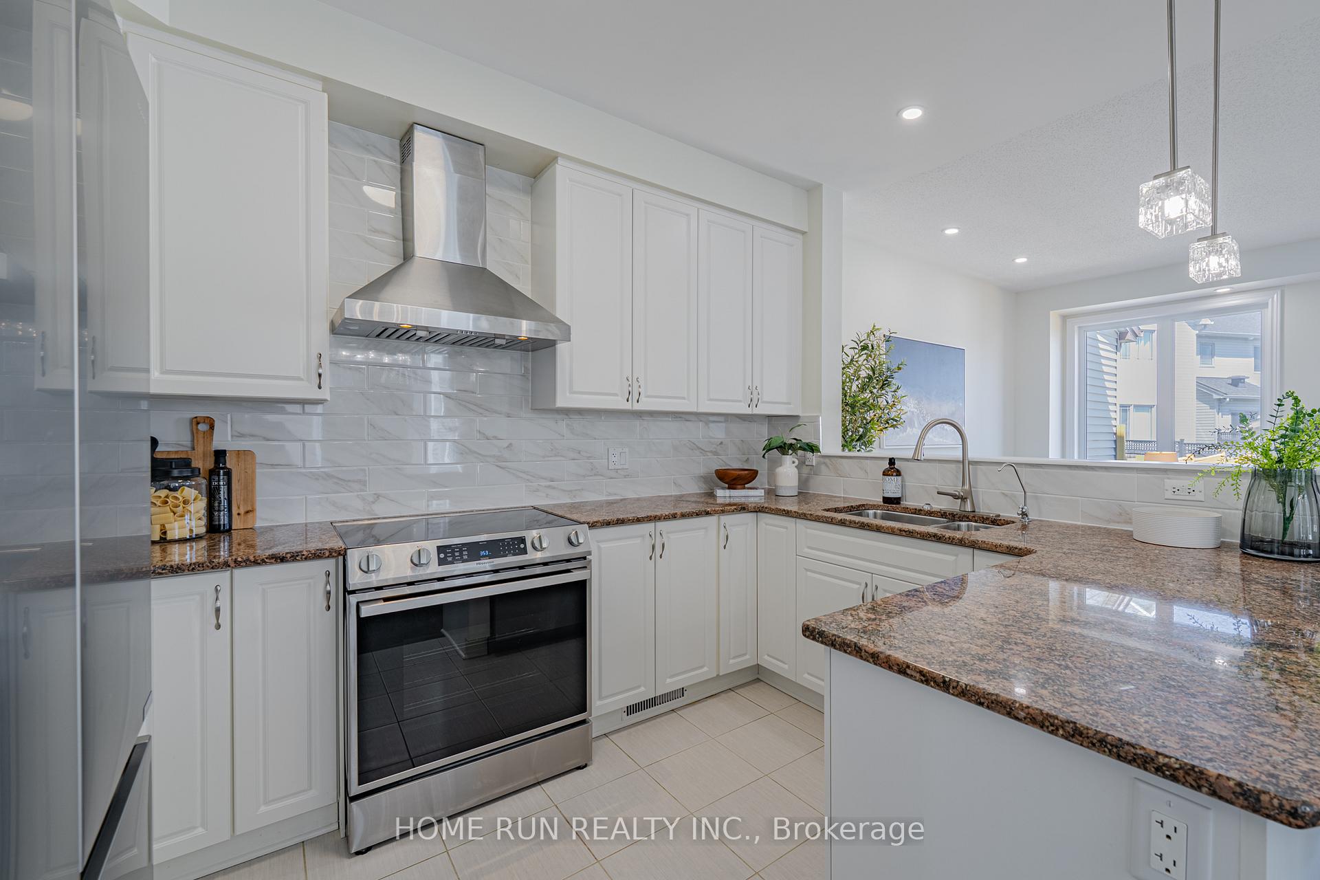 Photo 11 of 1576 Carronbridge Circle, Ottawa, Kanata - Emerald Meadows/Trailwest — HOMEH