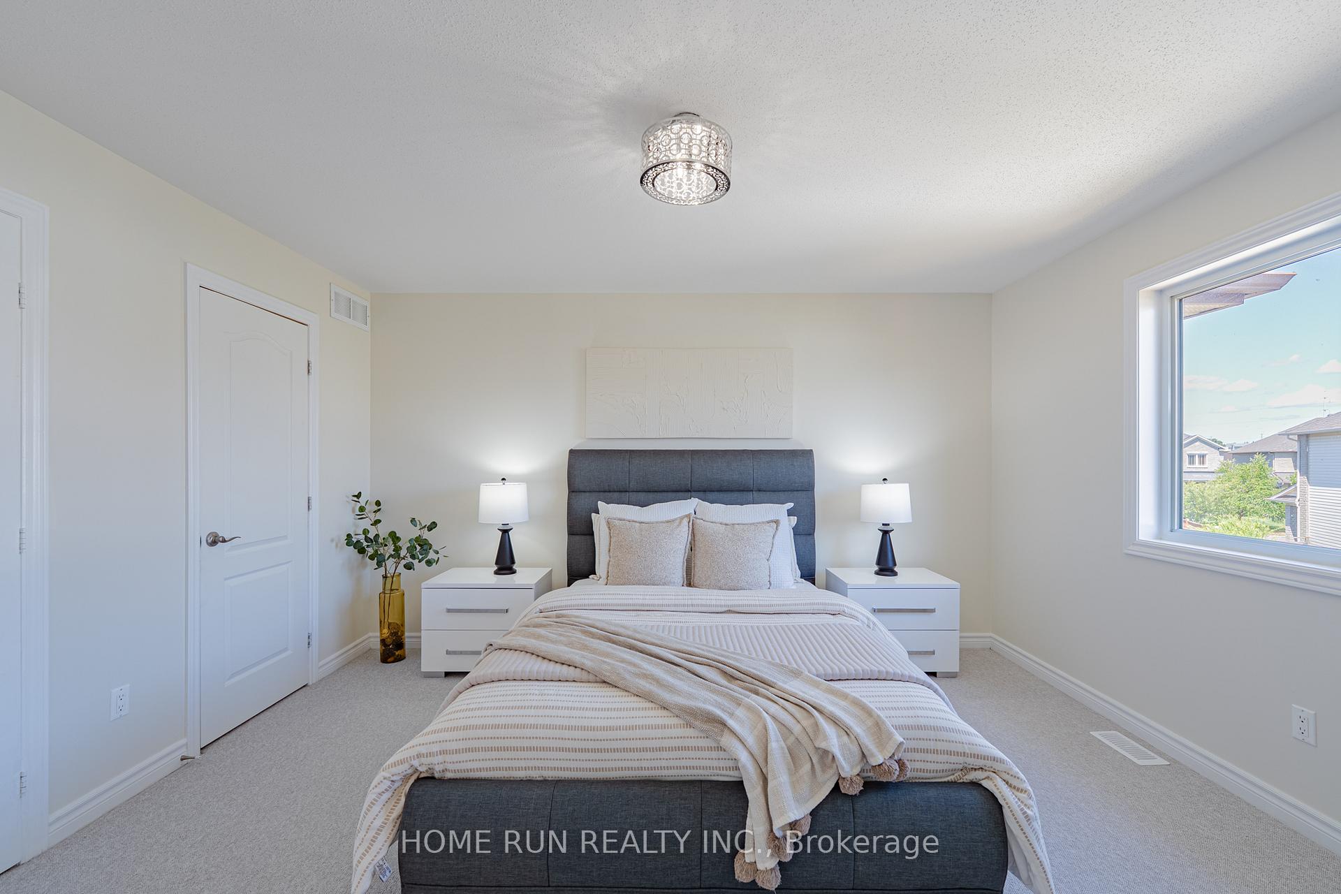 Photo 39 of 1576 Carronbridge Circle, Ottawa, Kanata - Emerald Meadows/Trailwest — HOMEH