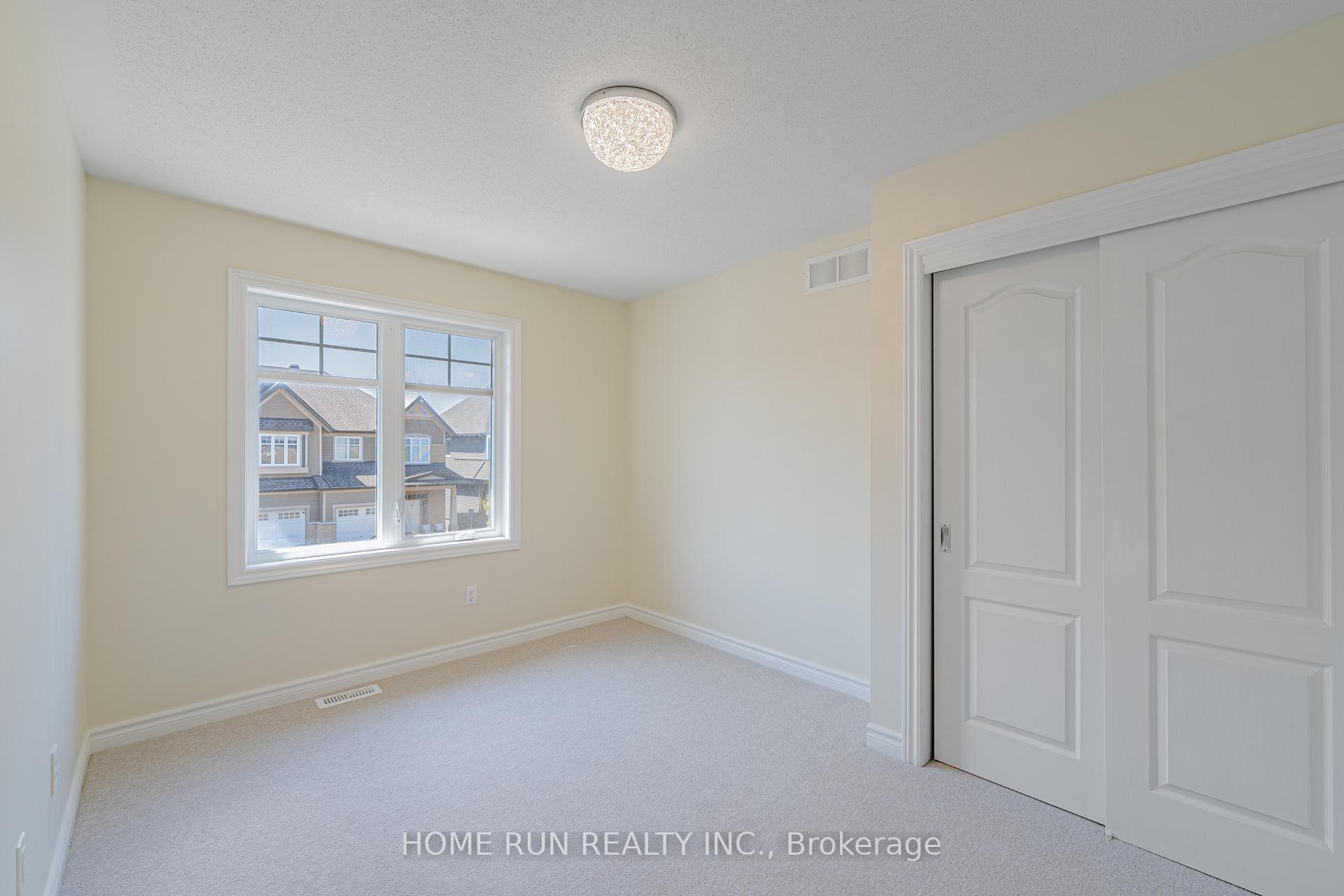 Photo 42 of 1576 Carronbridge Circle, Ottawa, Kanata - Emerald Meadows/Trailwest — HOMEH