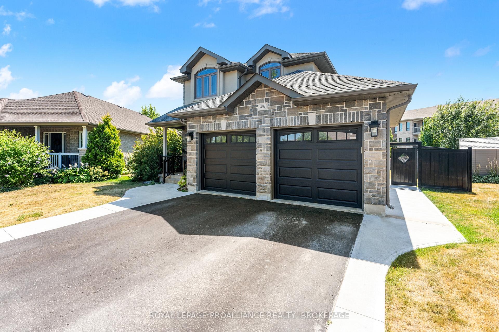 Photo 2 of 497 Sydney Street, Kingston, City Northwest — HOMEH