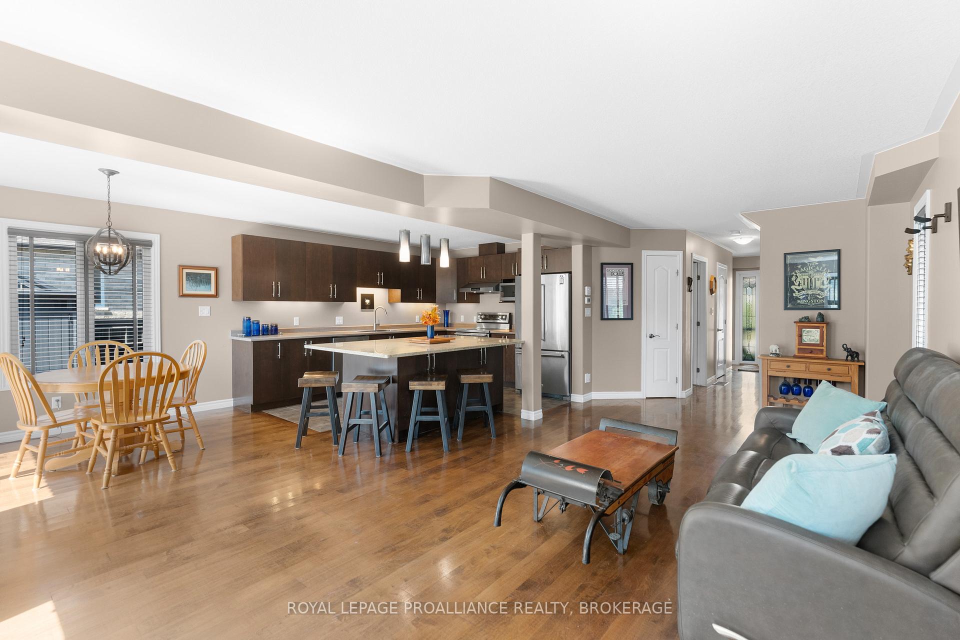 Photo 7 of 497 Sydney Street, Kingston, City Northwest — HOMEH