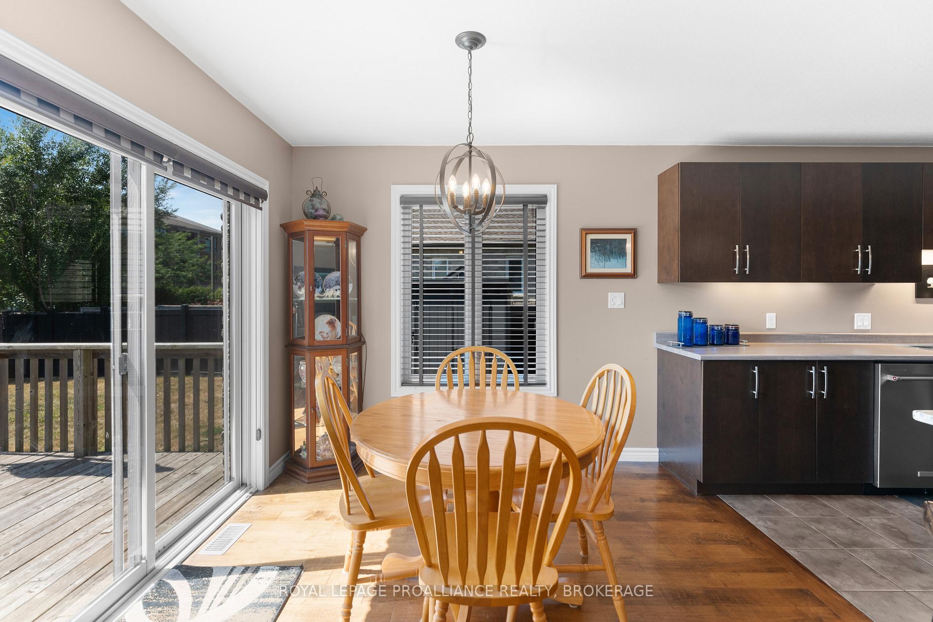 Photo 9 of 497 Sydney Street, Kingston, City Northwest — HOMEH