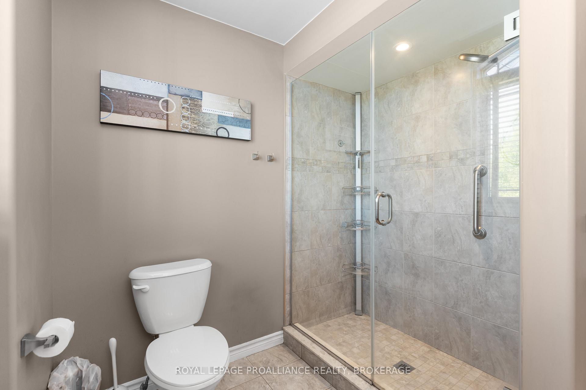 Photo 19 of 497 Sydney Street, Kingston, City Northwest — HOMEH