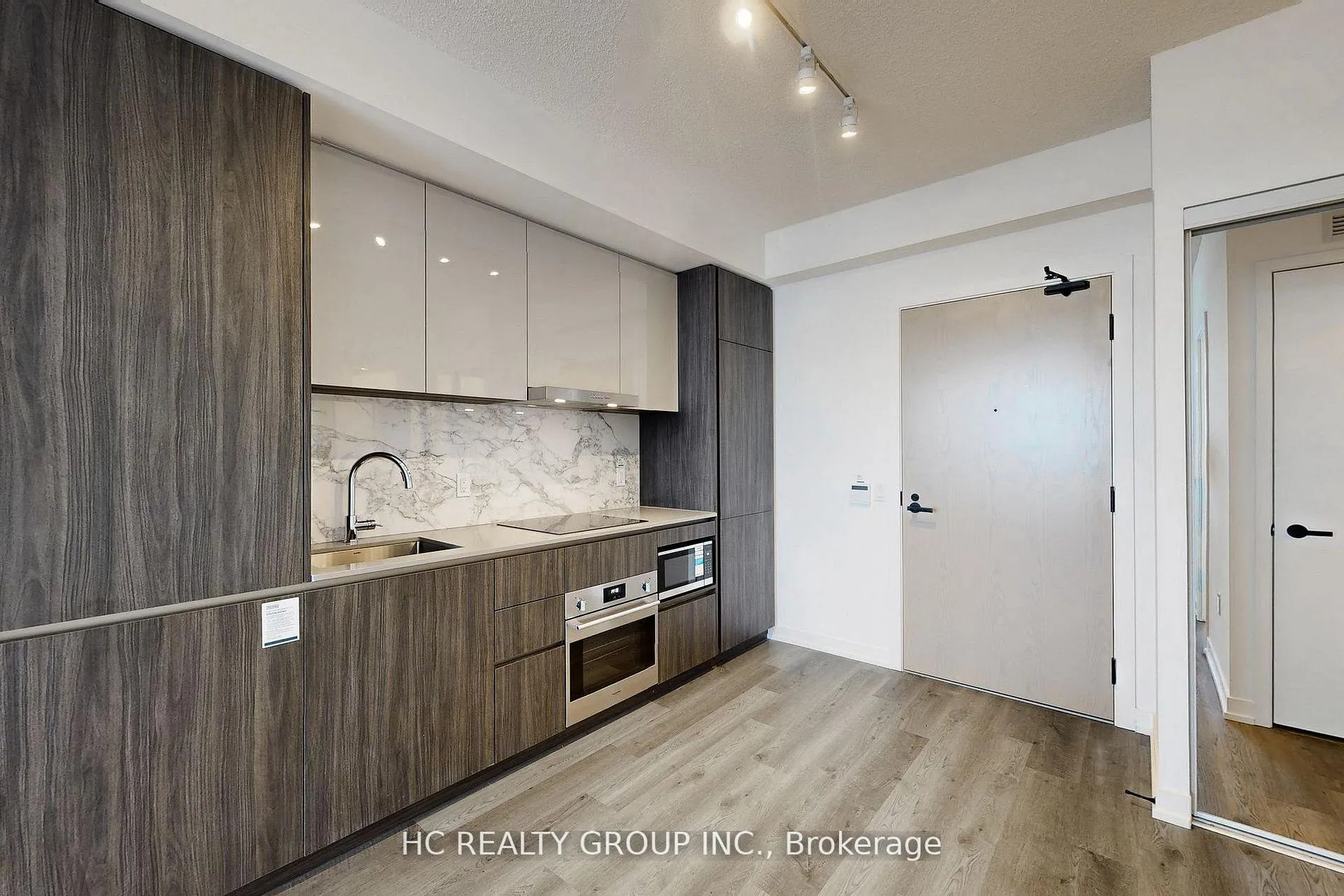 Photo 12 of Unit 4803, 8 Interchange Way, Vaughan, Vaughan Corporate Centre — HOMEH