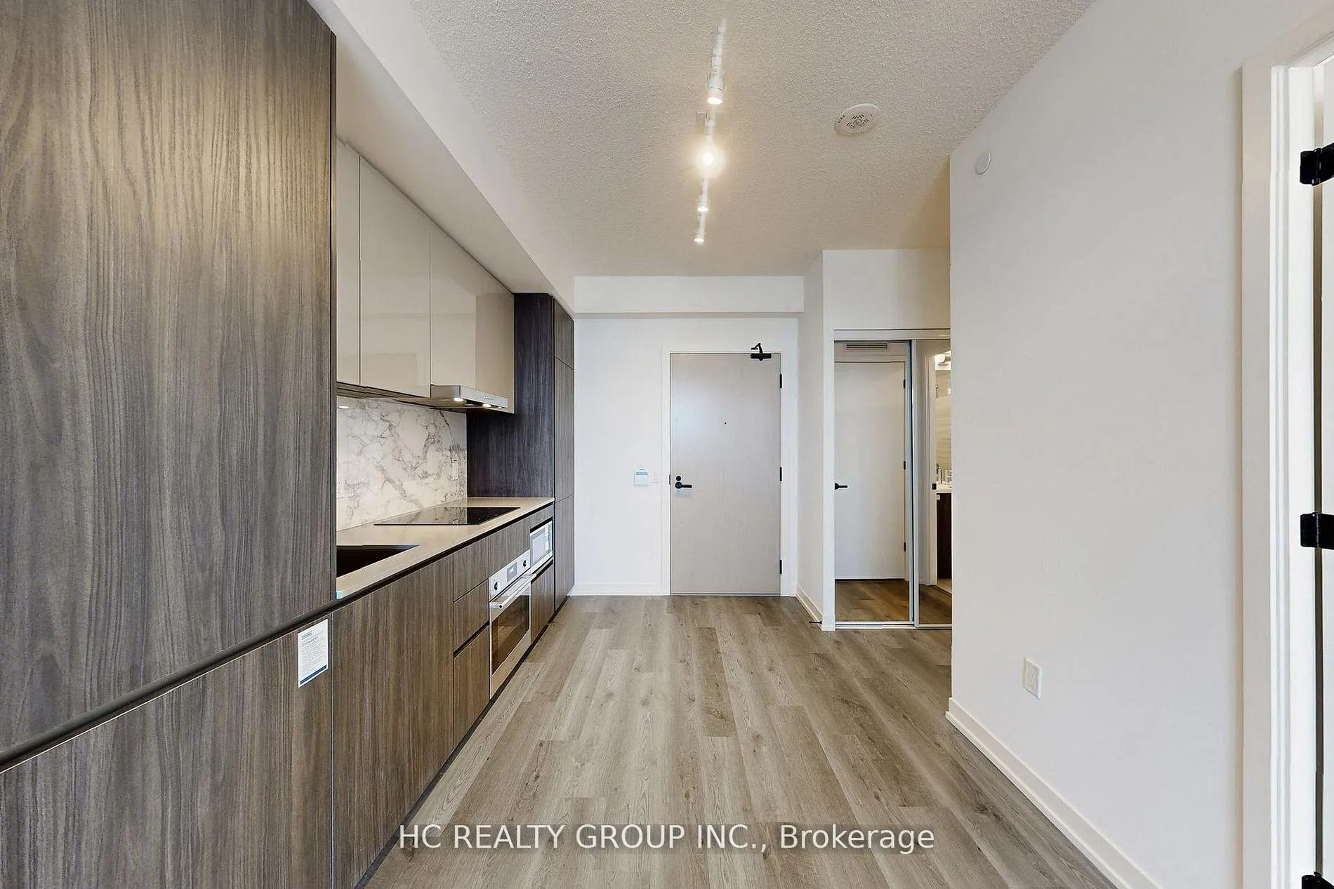 Photo 13 of Unit 4803, 8 Interchange Way, Vaughan, Vaughan Corporate Centre — HOMEH