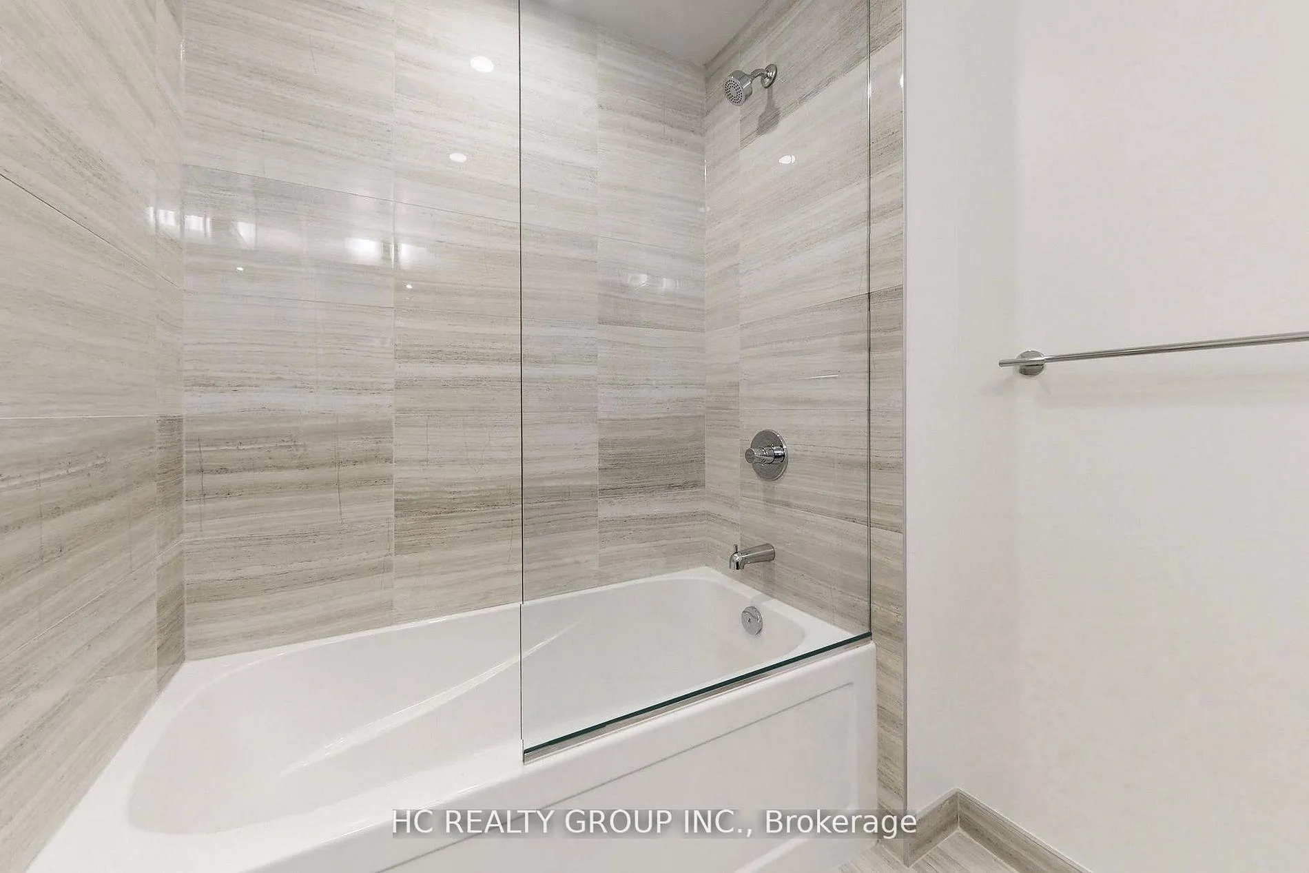 Photo 22 of Unit 4803, 8 Interchange Way, Vaughan, Vaughan Corporate Centre — HOMEH
