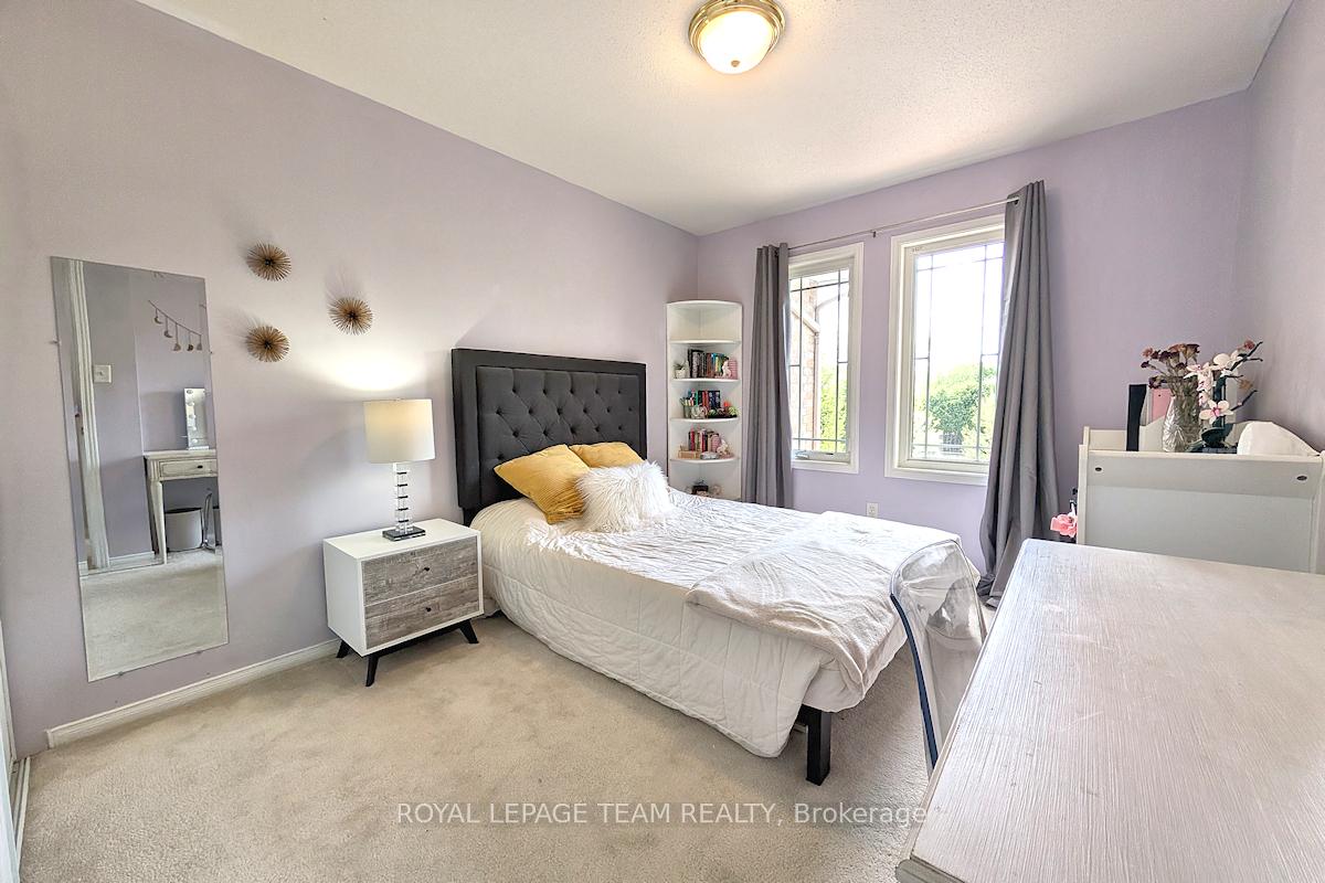 Photo 30 of 2072 Dunollie Crescent, Ottawa, Kanata - Morgan's Grant/South March — HOMEH