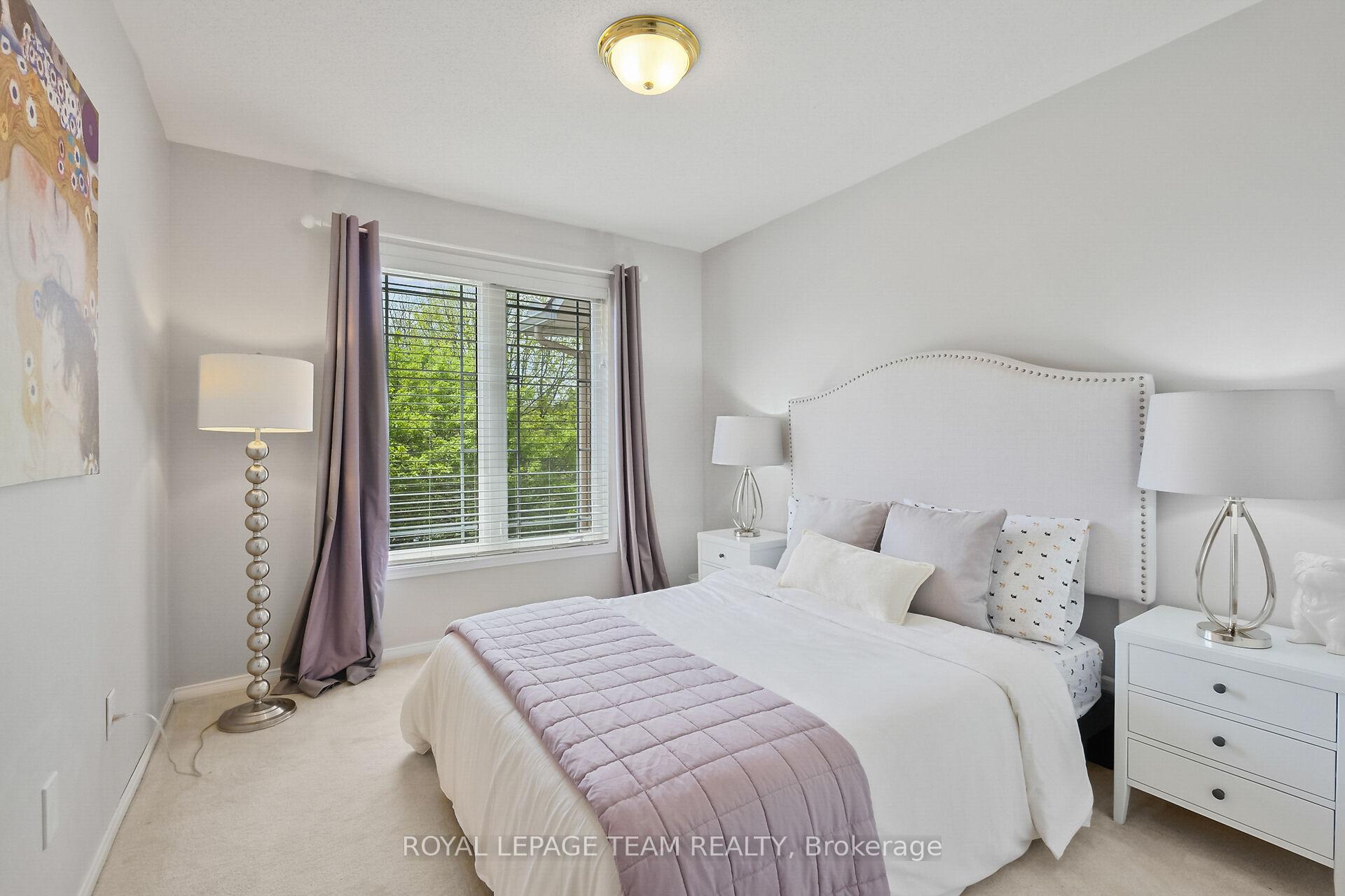 Photo 32 of 2072 Dunollie Crescent, Ottawa, Kanata - Morgan's Grant/South March — HOMEH