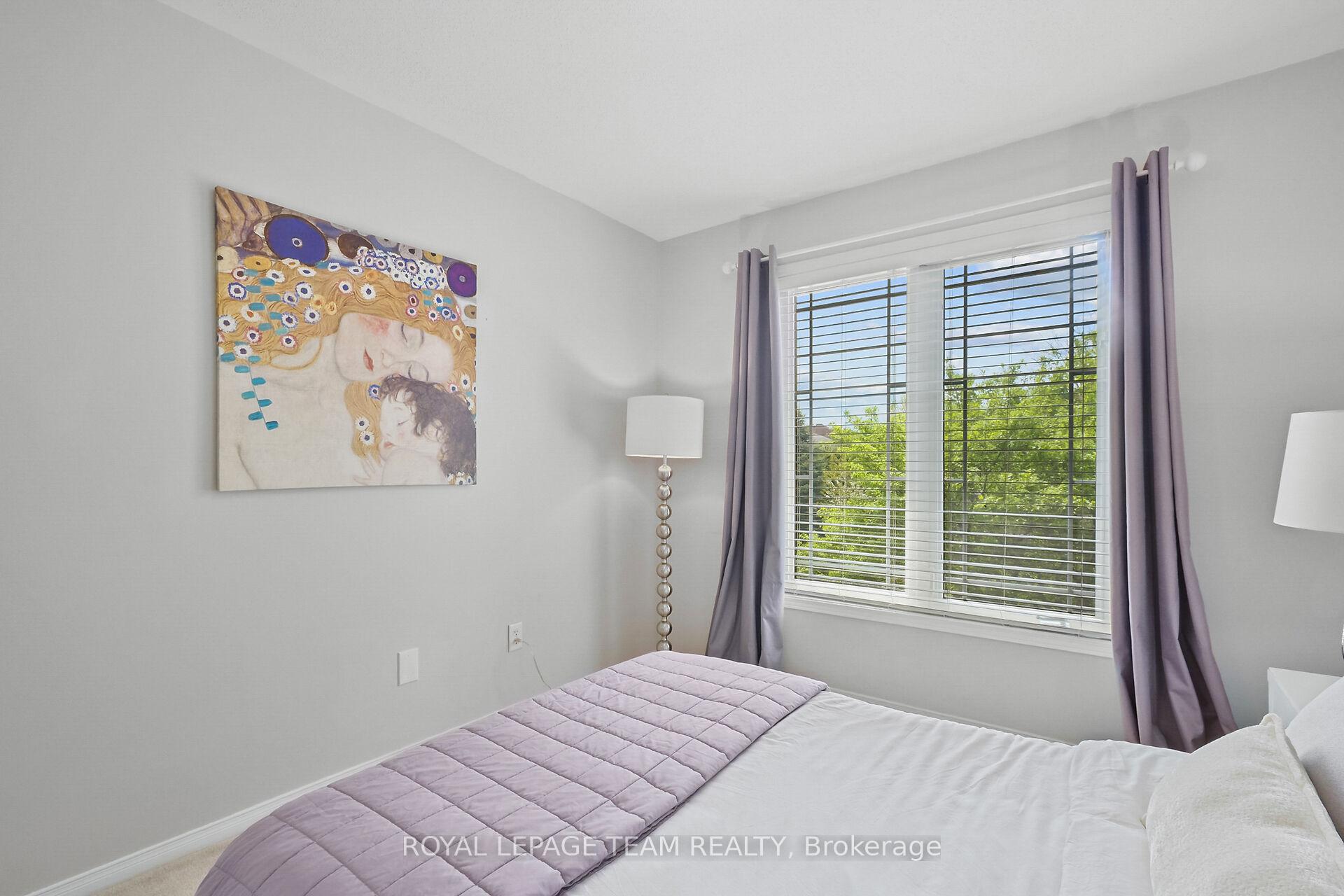 Photo 33 of 2072 Dunollie Crescent, Ottawa, Kanata - Morgan's Grant/South March — HOMEH