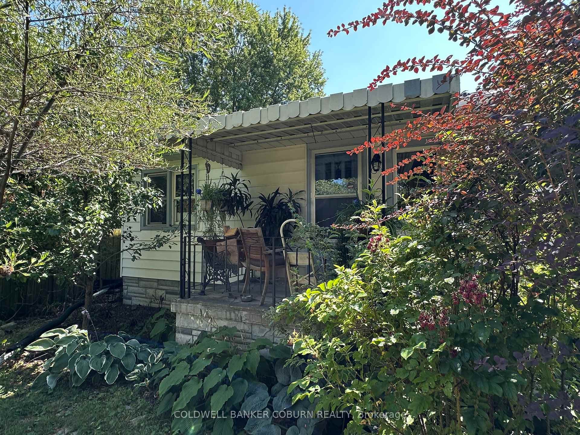 Photo 2 of 354 Weller Avenue, Kingston, Rideau — HOMEH