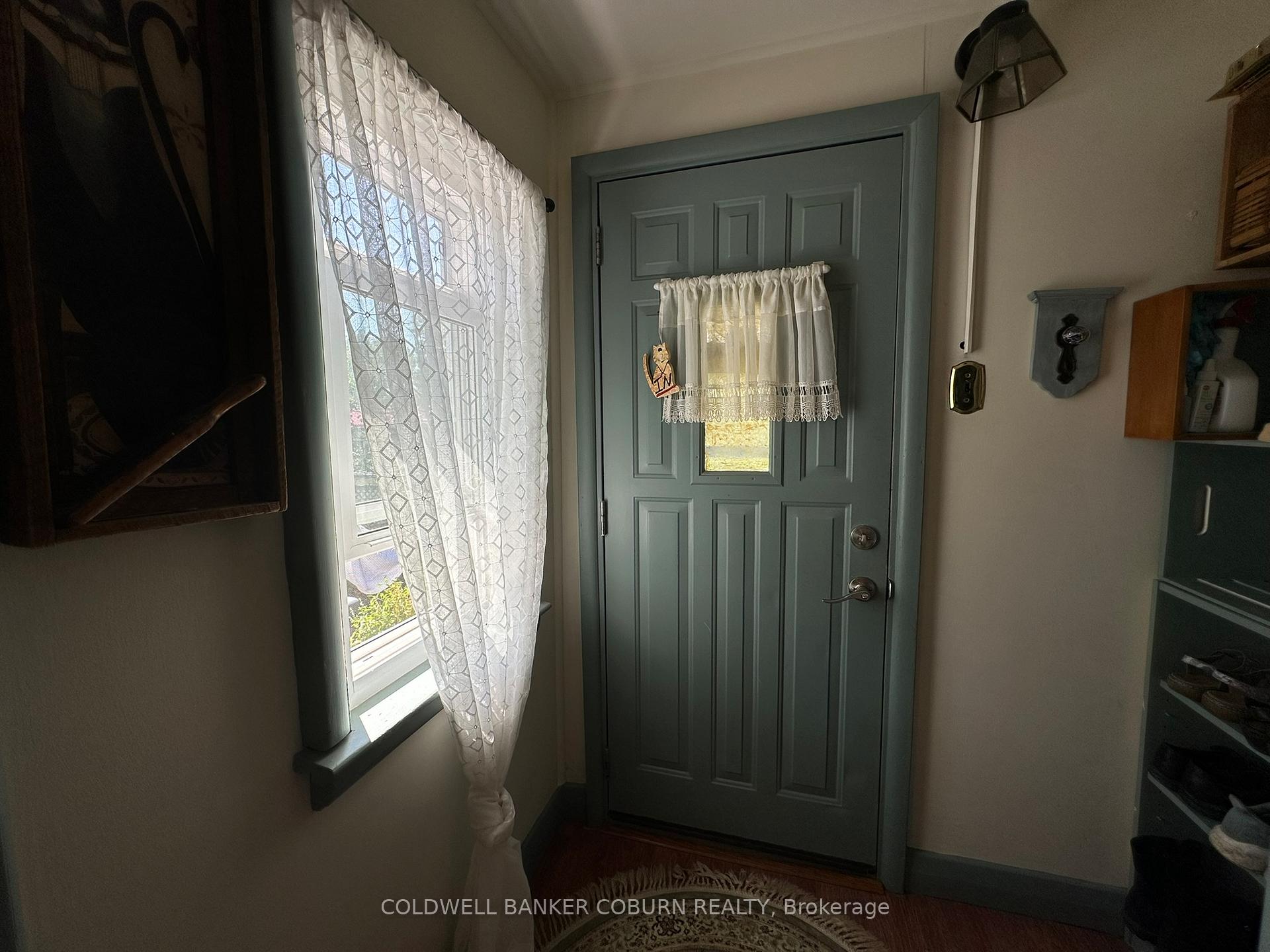 Photo 4 of 354 Weller Avenue, Kingston, Rideau — HOMEH