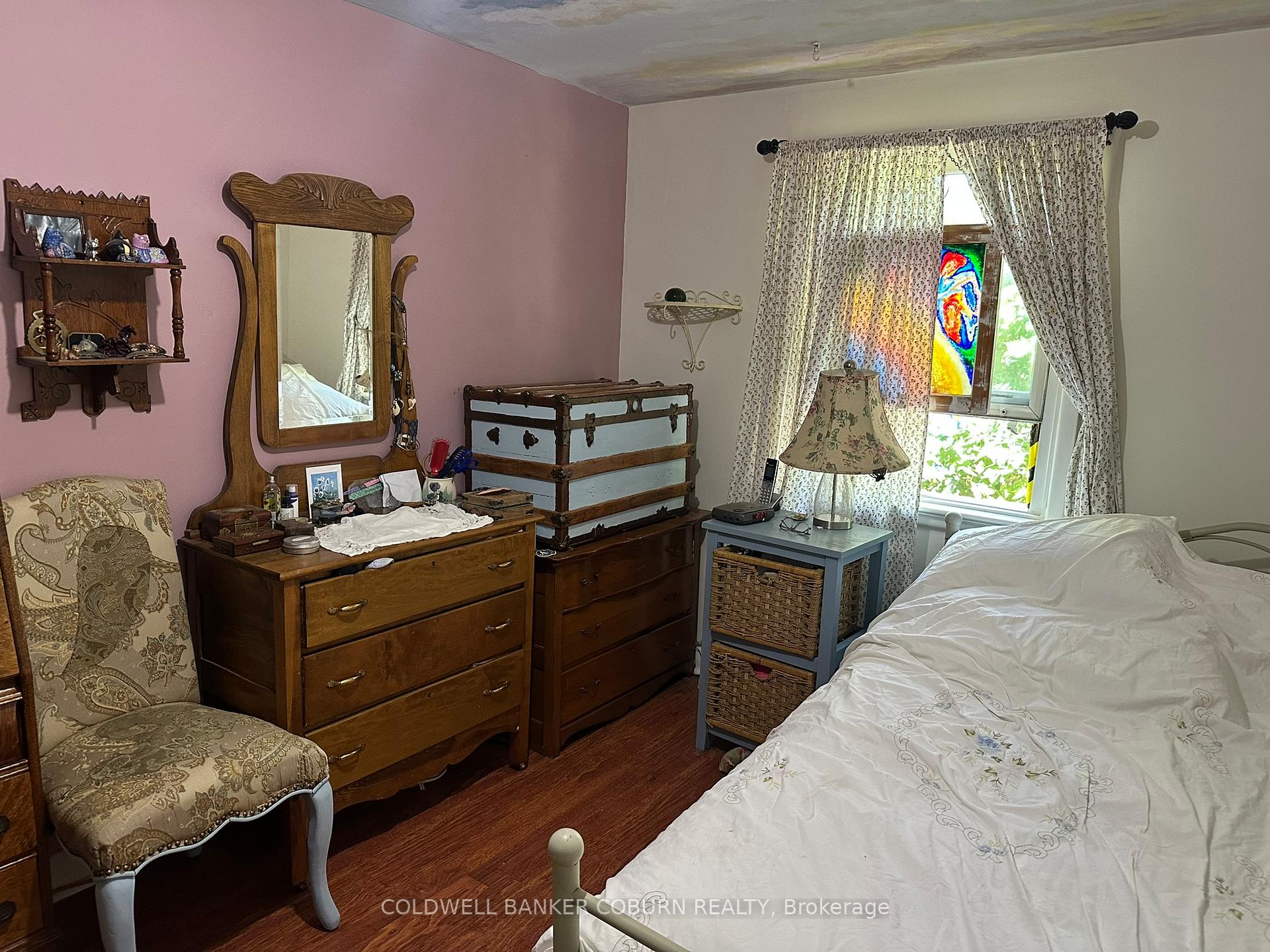 Photo 11 of 354 Weller Avenue, Kingston, Rideau — HOMEH