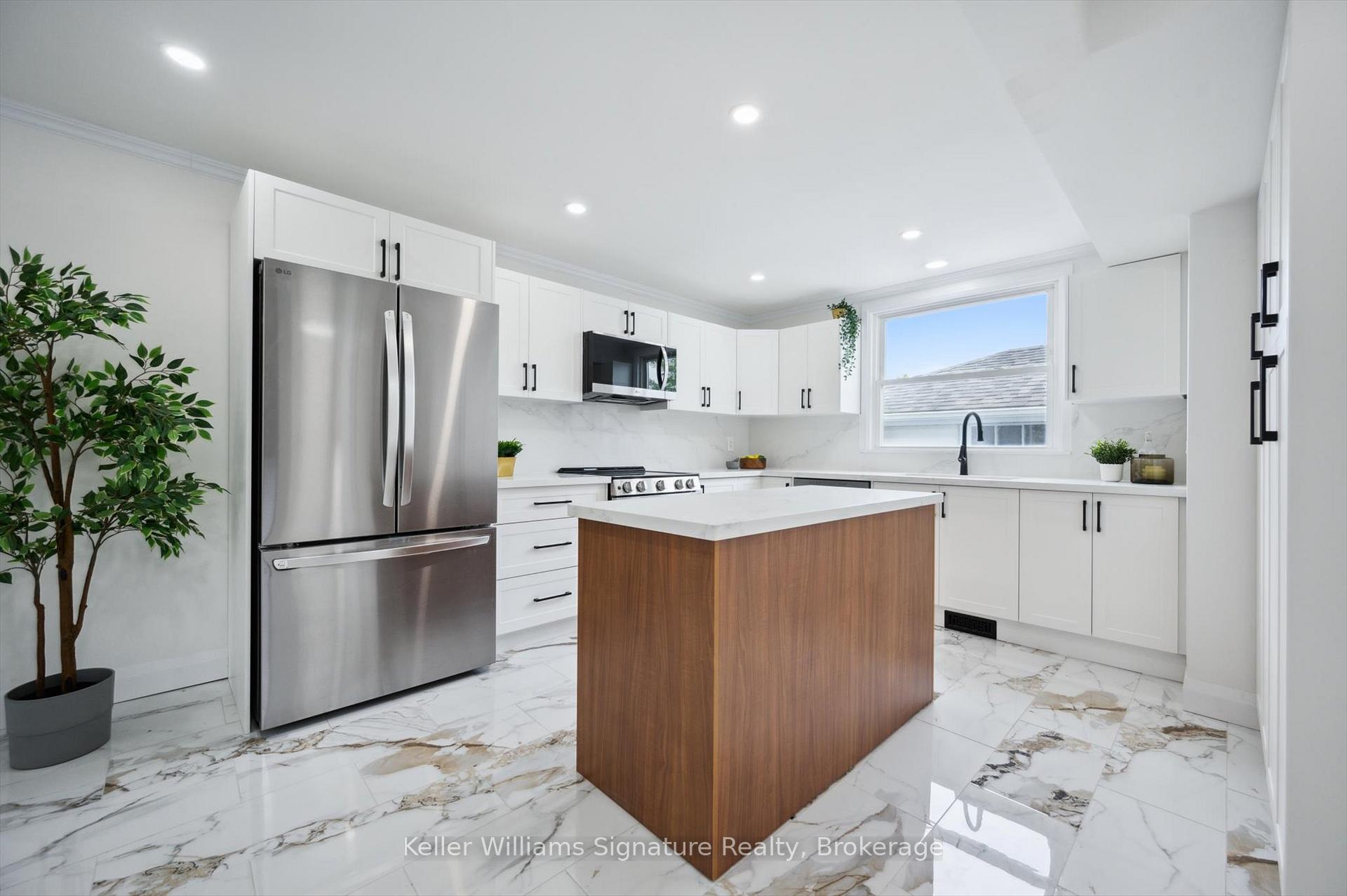 Photo 11 of 4 Kennedy Avenue, Kitchener — HOMEH