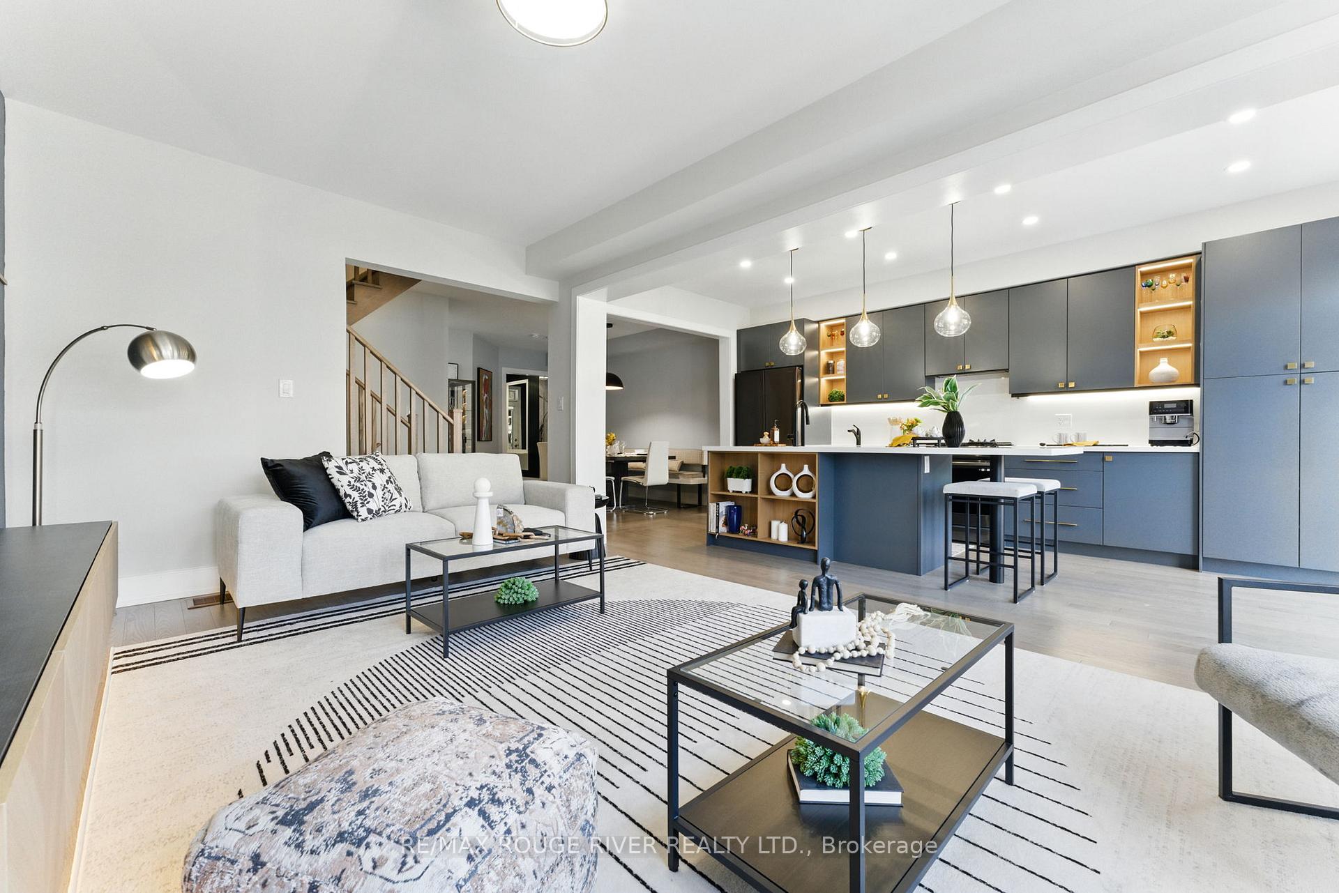 Photo 14 of 7 Caviglia Lane, Markham, Box Grove — HOMEH