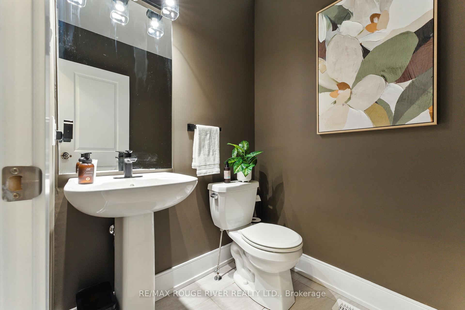 Photo 17 of 7 Caviglia Lane, Markham, Box Grove — HOMEH