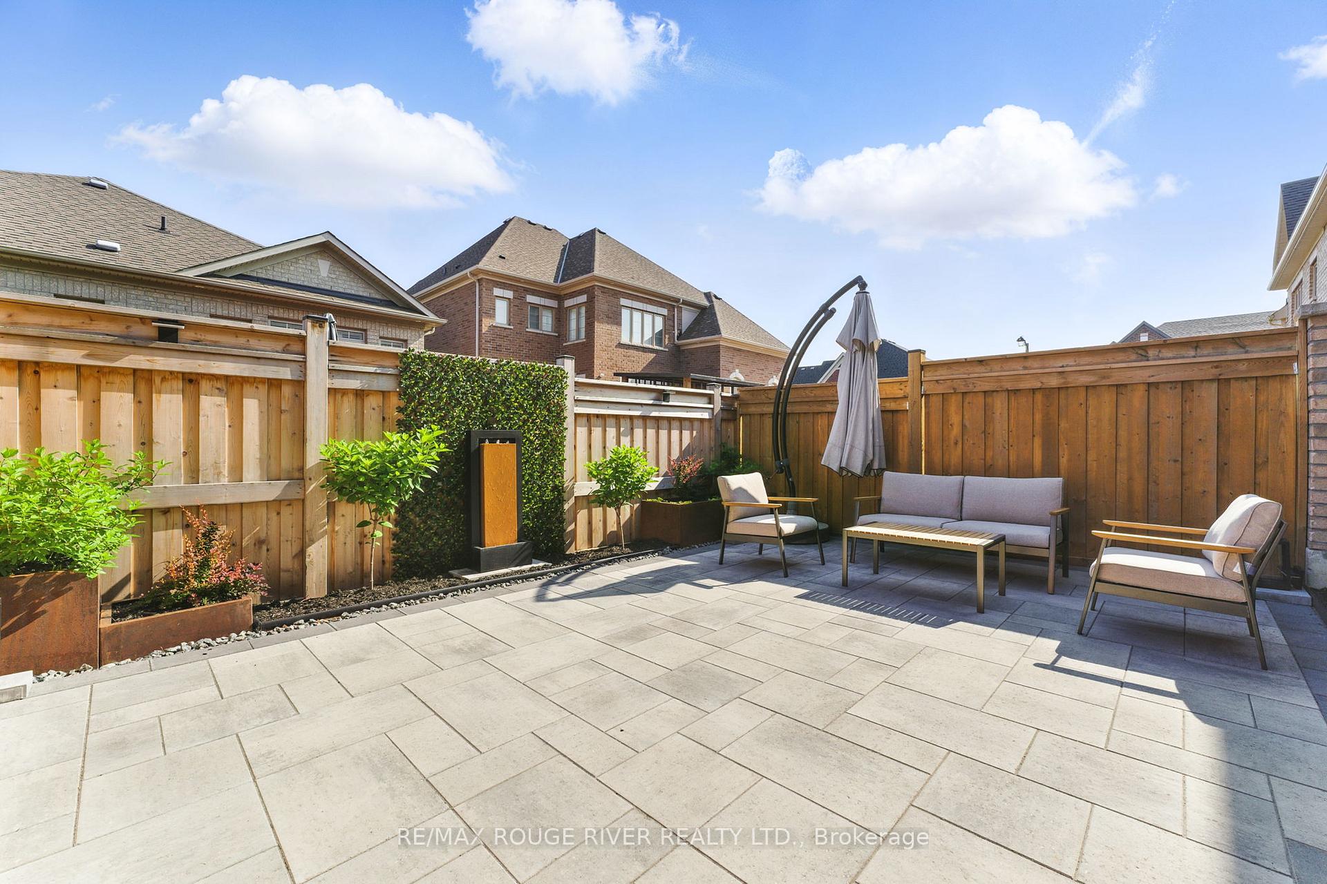 Photo 32 of 7 Caviglia Lane, Markham, Box Grove — HOMEH