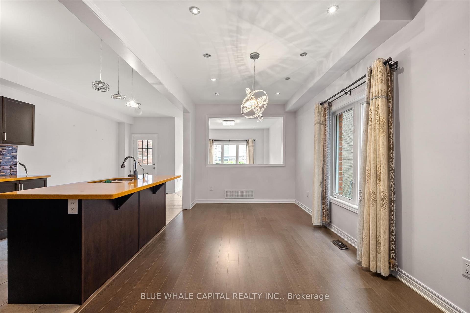 Photo 8 of 19 Black Locust Drive, Markham, Greensborough — HOMEH