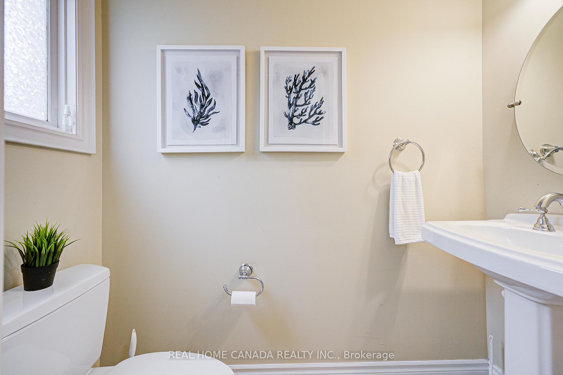 Photo 20 of 22 Chant Crescent, Markham, Unionville — HOMEH