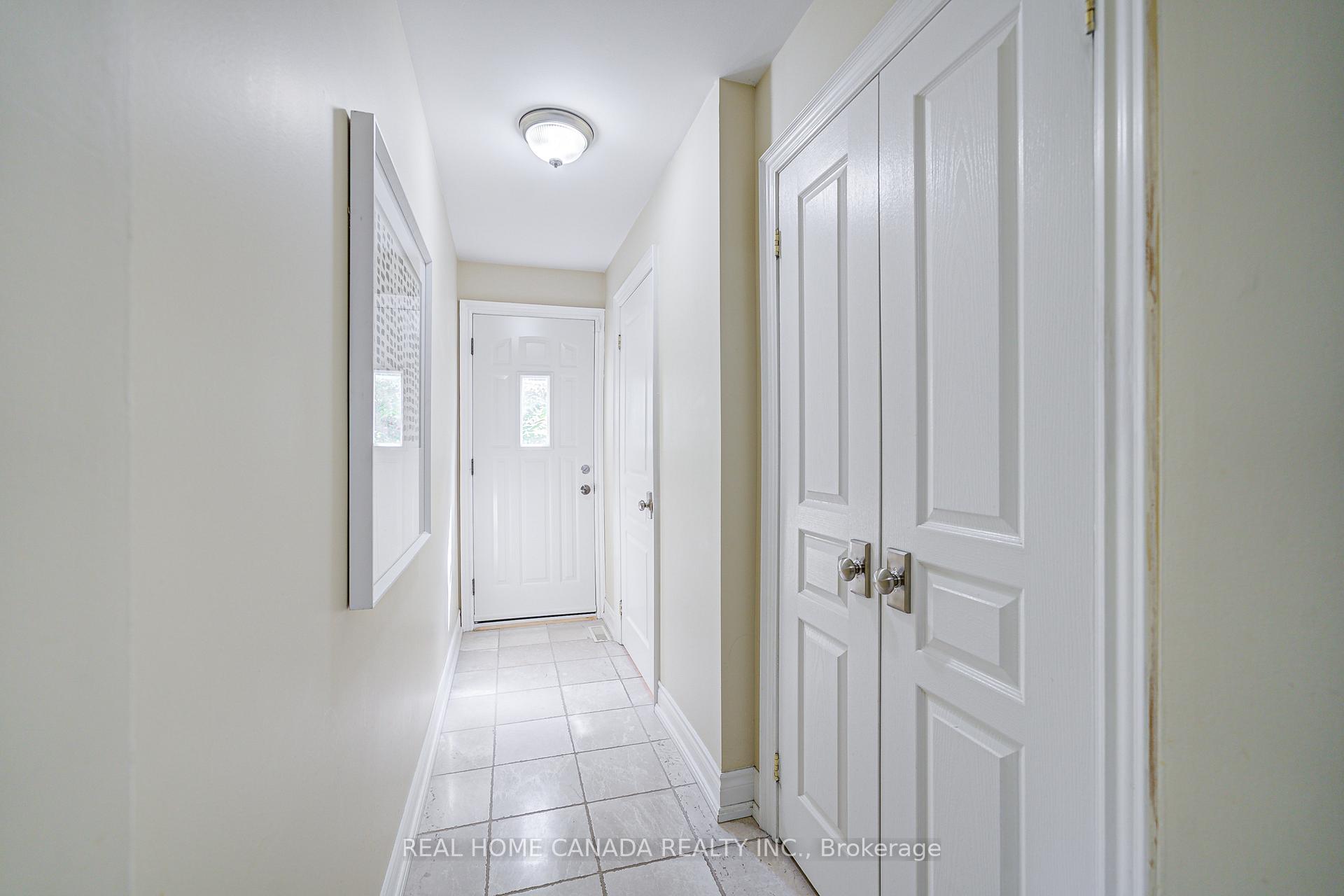 Photo 41 of 22 Chant Crescent, Markham, Unionville — HOMEH