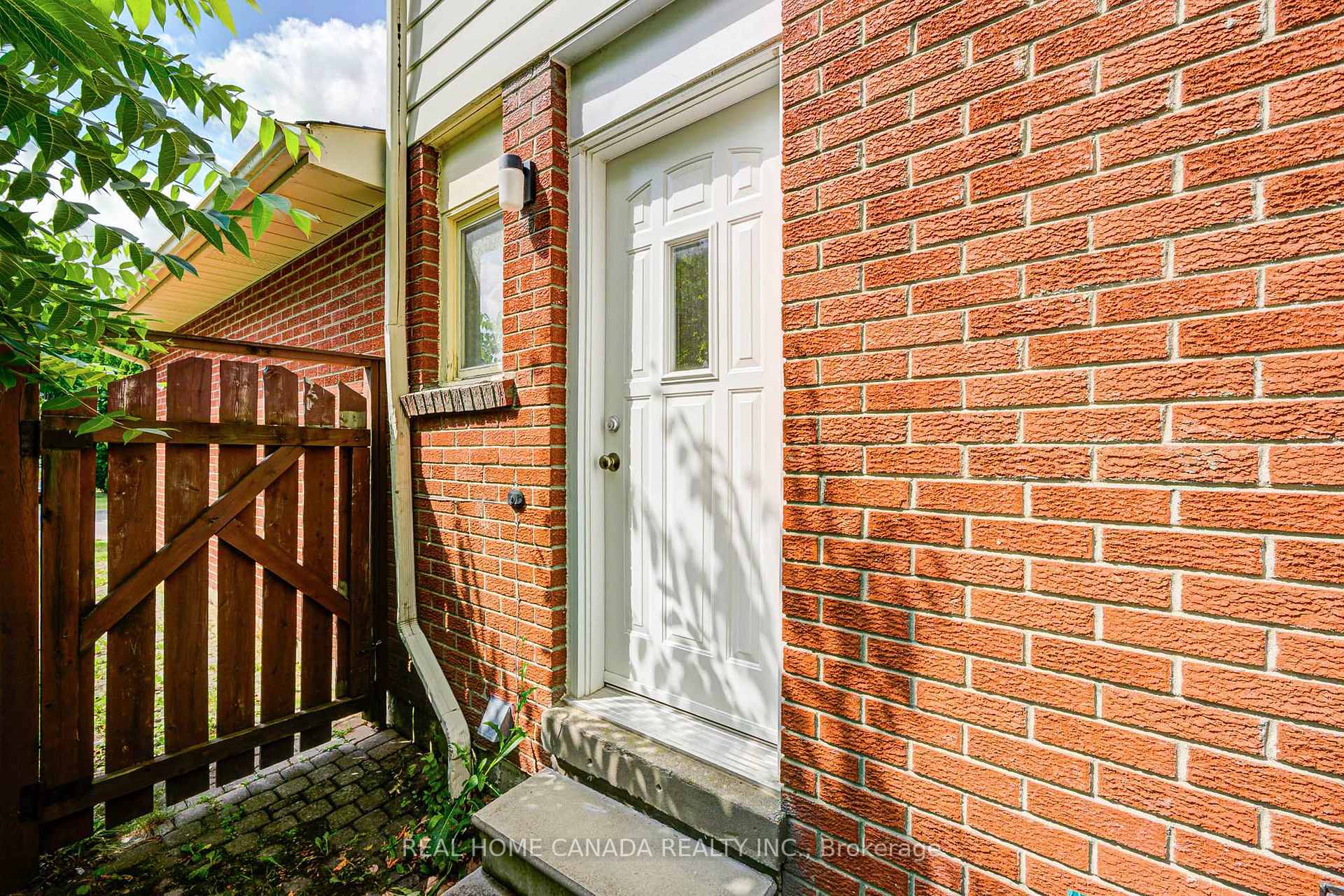 Photo 50 of 22 Chant Crescent, Markham, Unionville — HOMEH