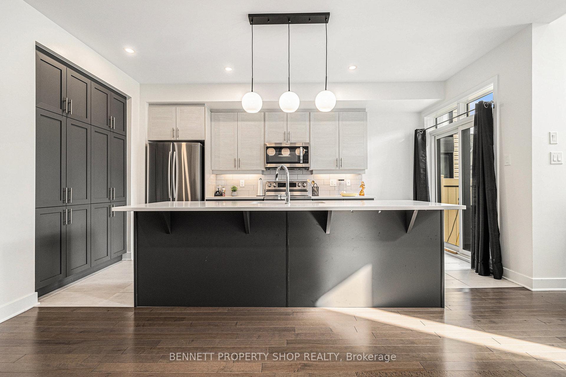 Photo 8 of 735 Twist Way, Ottawa, Kanata - Emerald Meadows/Trailwest — HOMEH