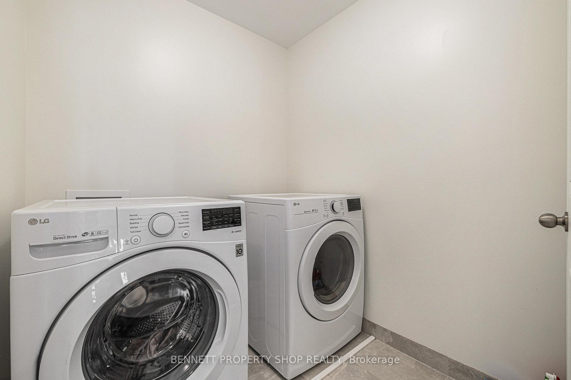 Photo 12 of 735 Twist Way, Ottawa, Kanata - Emerald Meadows/Trailwest — HOMEH