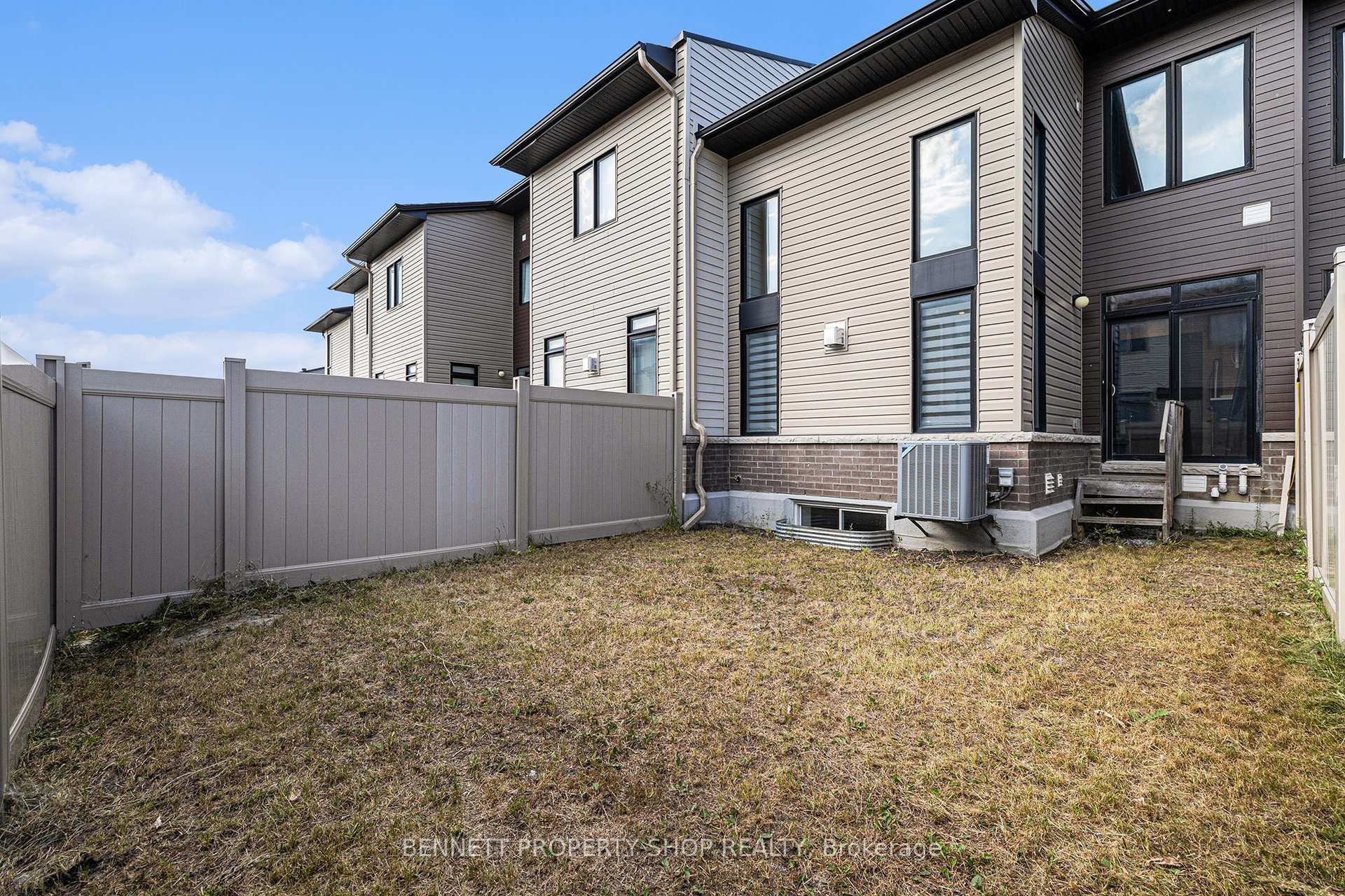 Photo 25 of 735 Twist Way, Ottawa, Kanata - Emerald Meadows/Trailwest — HOMEH
