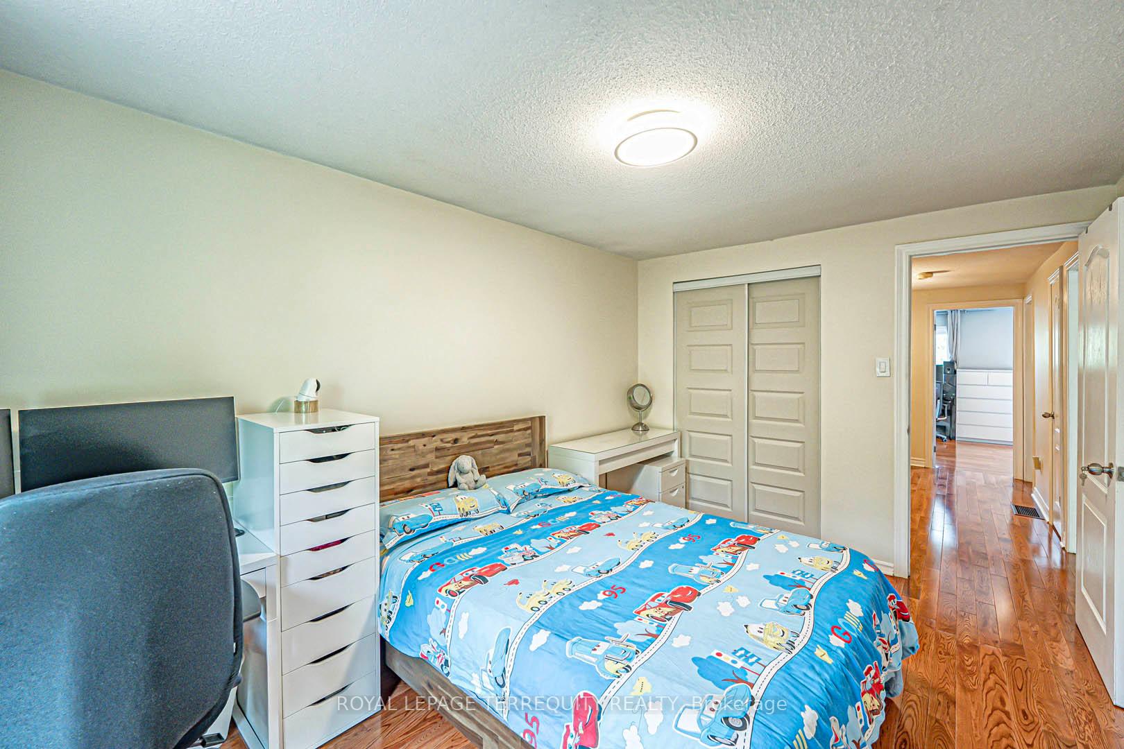 Photo 22 of 40 Pepperell Crescent, Markham, Milliken Mills West — HOMEH