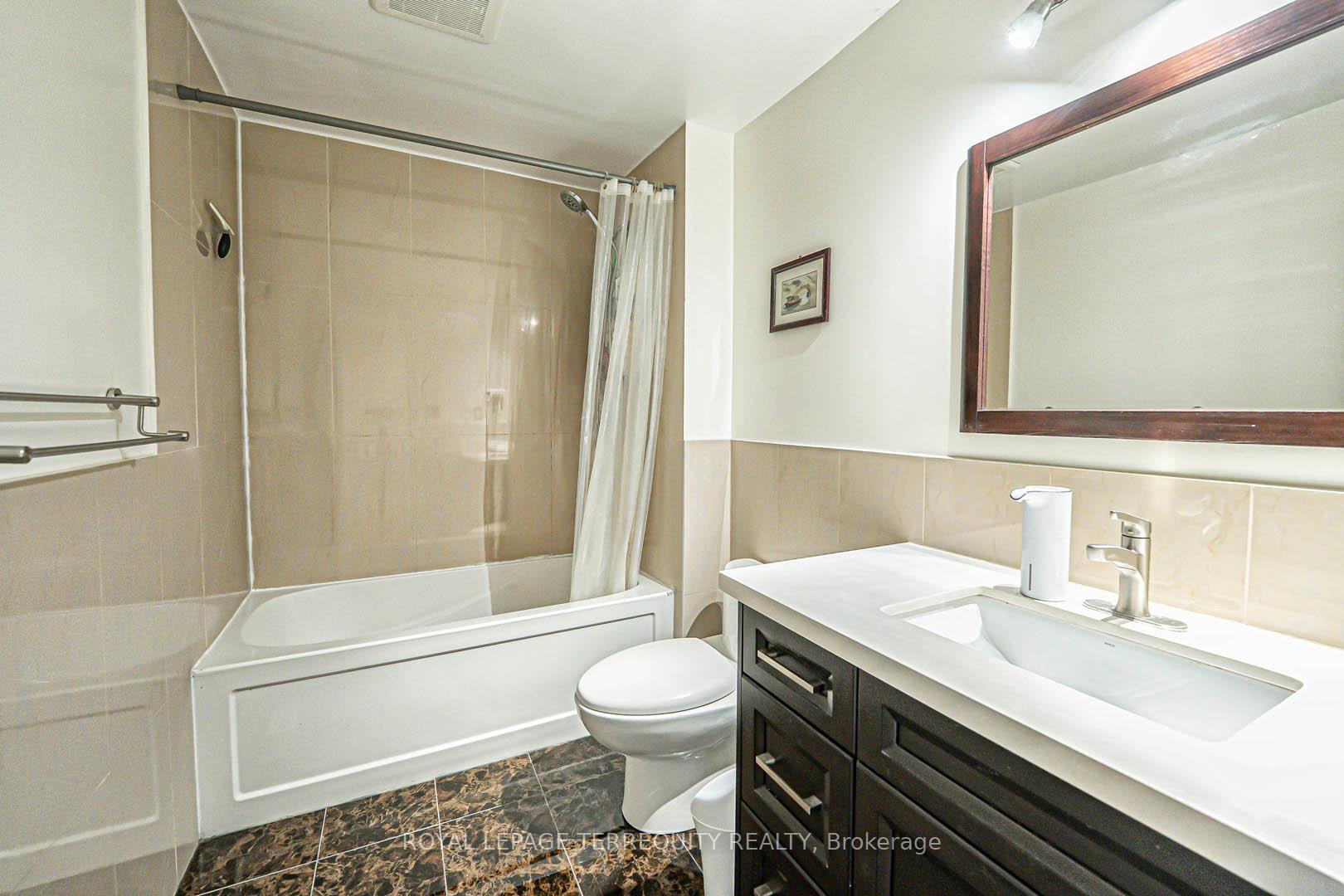 Photo 25 of 40 Pepperell Crescent, Markham, Milliken Mills West — HOMEH