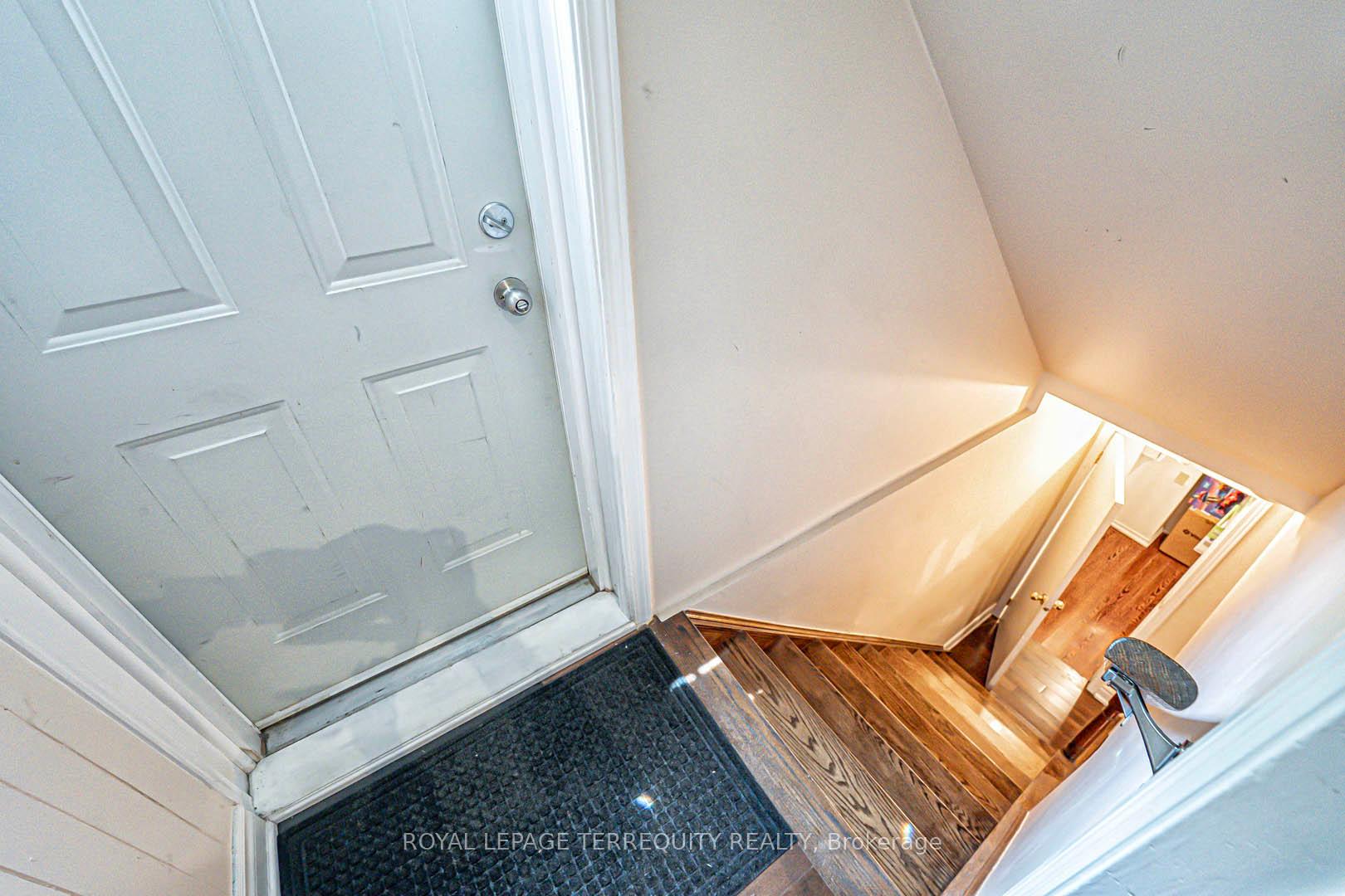 Photo 28 of 40 Pepperell Crescent, Markham, Milliken Mills West — HOMEH