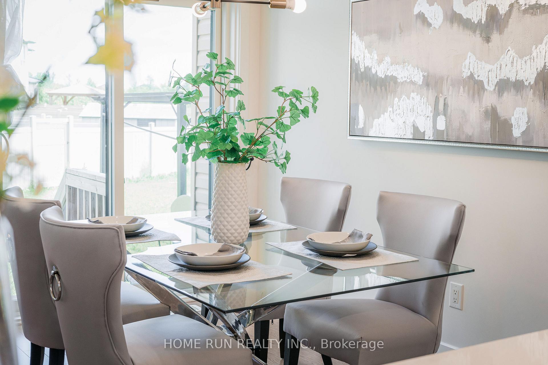 Photo 16 of 4946 Abbott Street, Ottawa, Kanata - Emerald Meadows/Trailwest — HOMEH