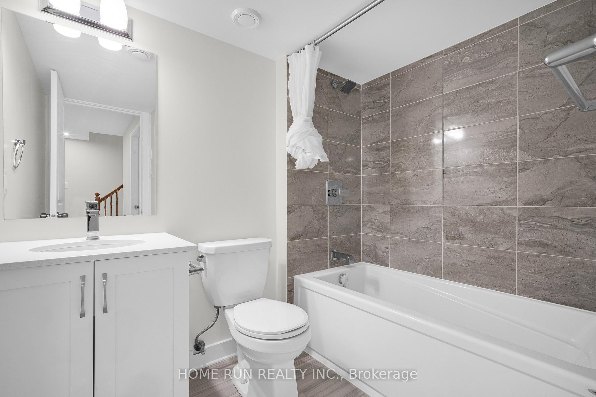 Photo 35 of 4946 Abbott Street, Ottawa, Kanata - Emerald Meadows/Trailwest — HOMEH