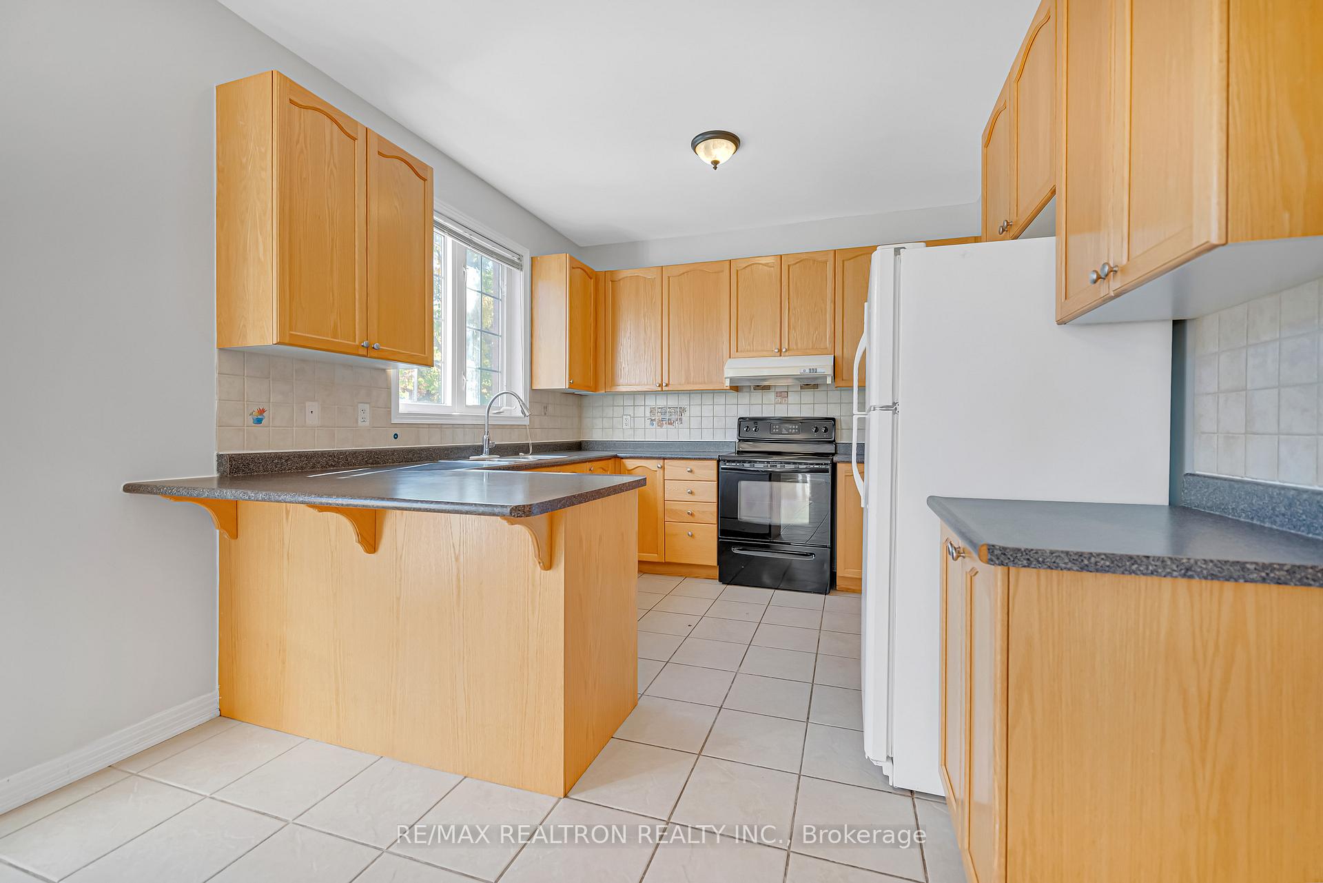 Photo 17 of 25 Nichols Boulevard, Markham, Cachet — HOMEH