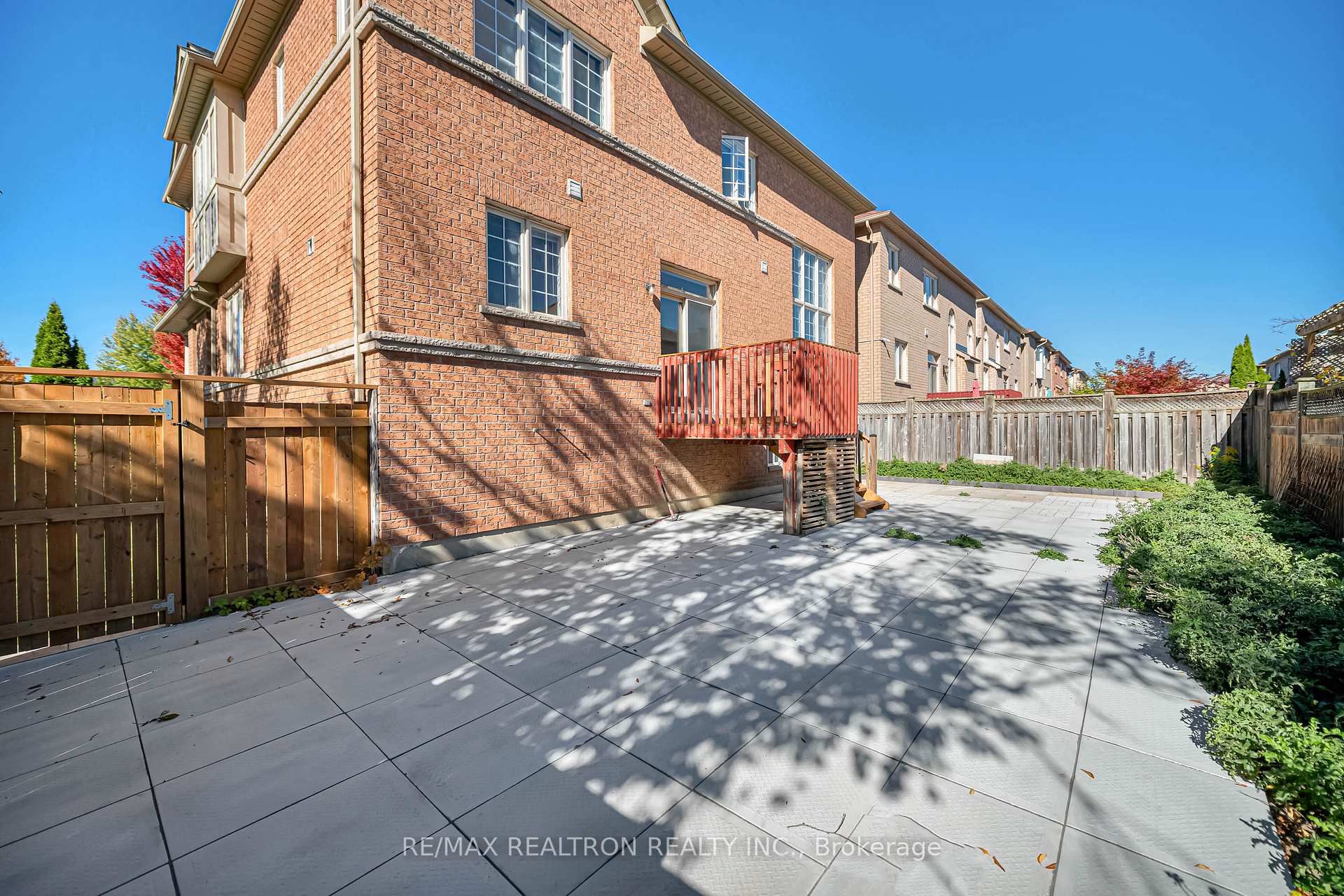 Photo 43 of 25 Nichols Boulevard, Markham, Cachet — HOMEH