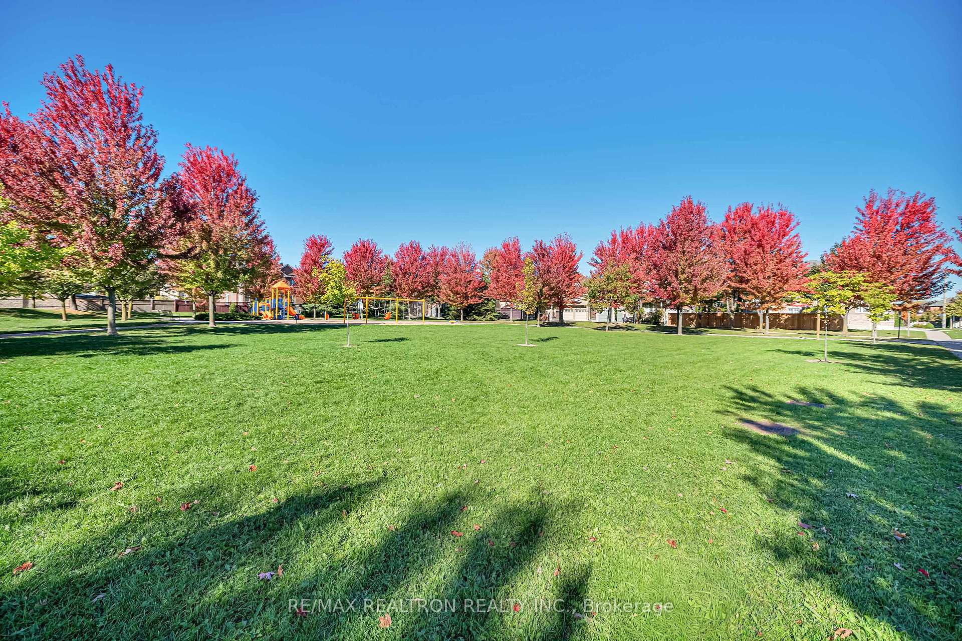 Photo 45 of 25 Nichols Boulevard, Markham, Cachet — HOMEH