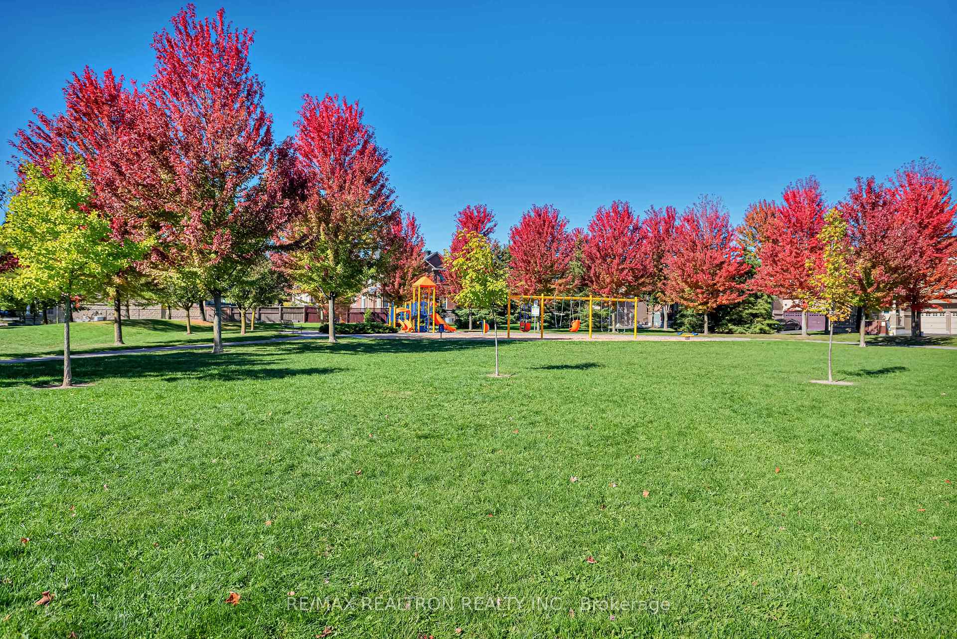 Photo 46 of 25 Nichols Boulevard, Markham, Cachet — HOMEH
