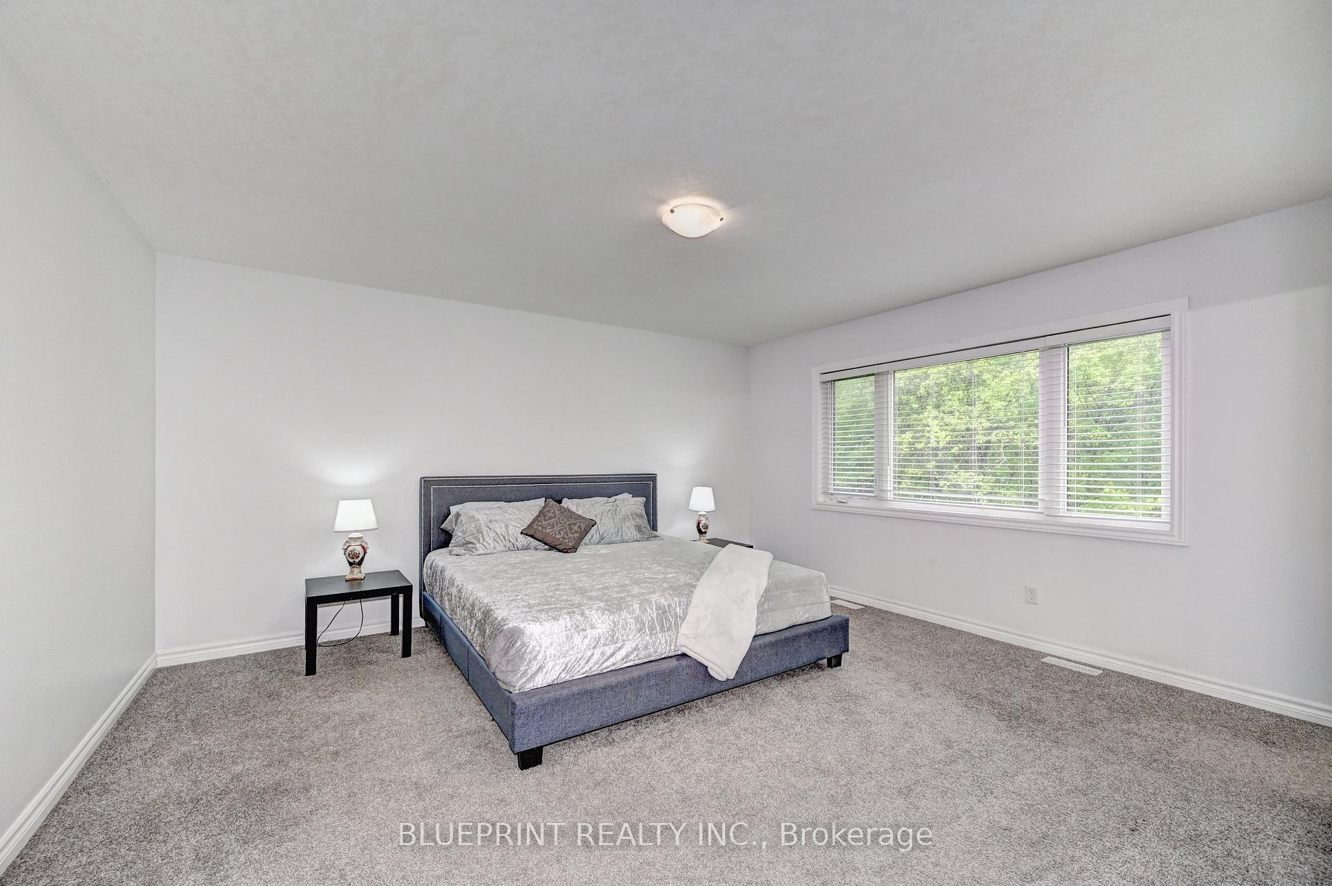 Photo 26 of 51 Woodedge Circle, Kitchener — HOMEH