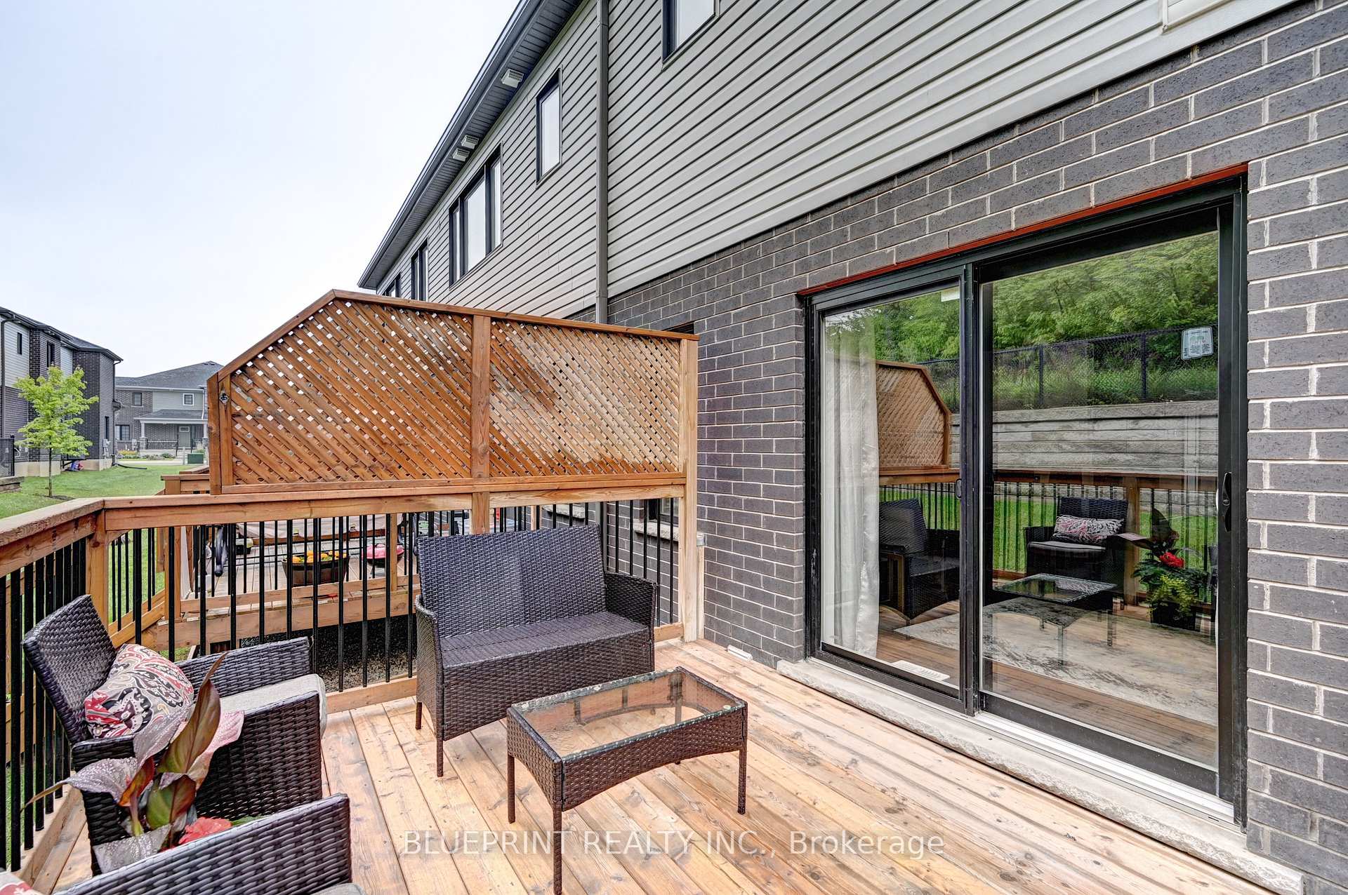 Photo 43 of 51 Woodedge Circle, Kitchener — HOMEH