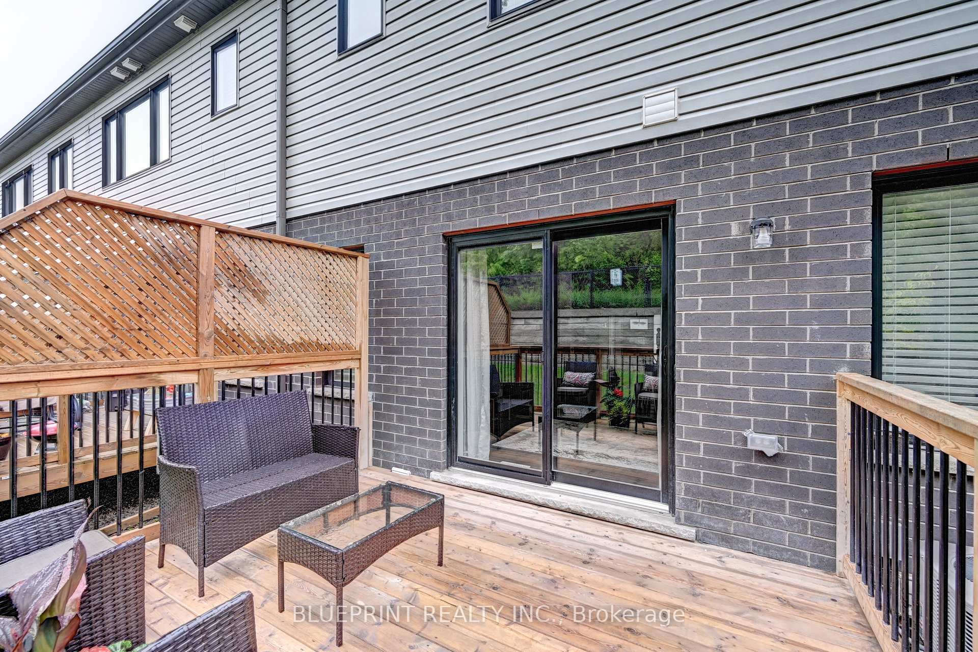 Photo 44 of 51 Woodedge Circle, Kitchener — HOMEH