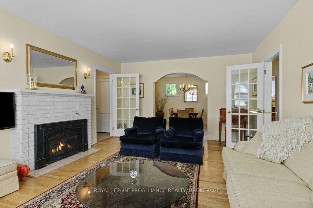 Photo 7 of 207 College Street, Kingston, Central City East — HOMEH