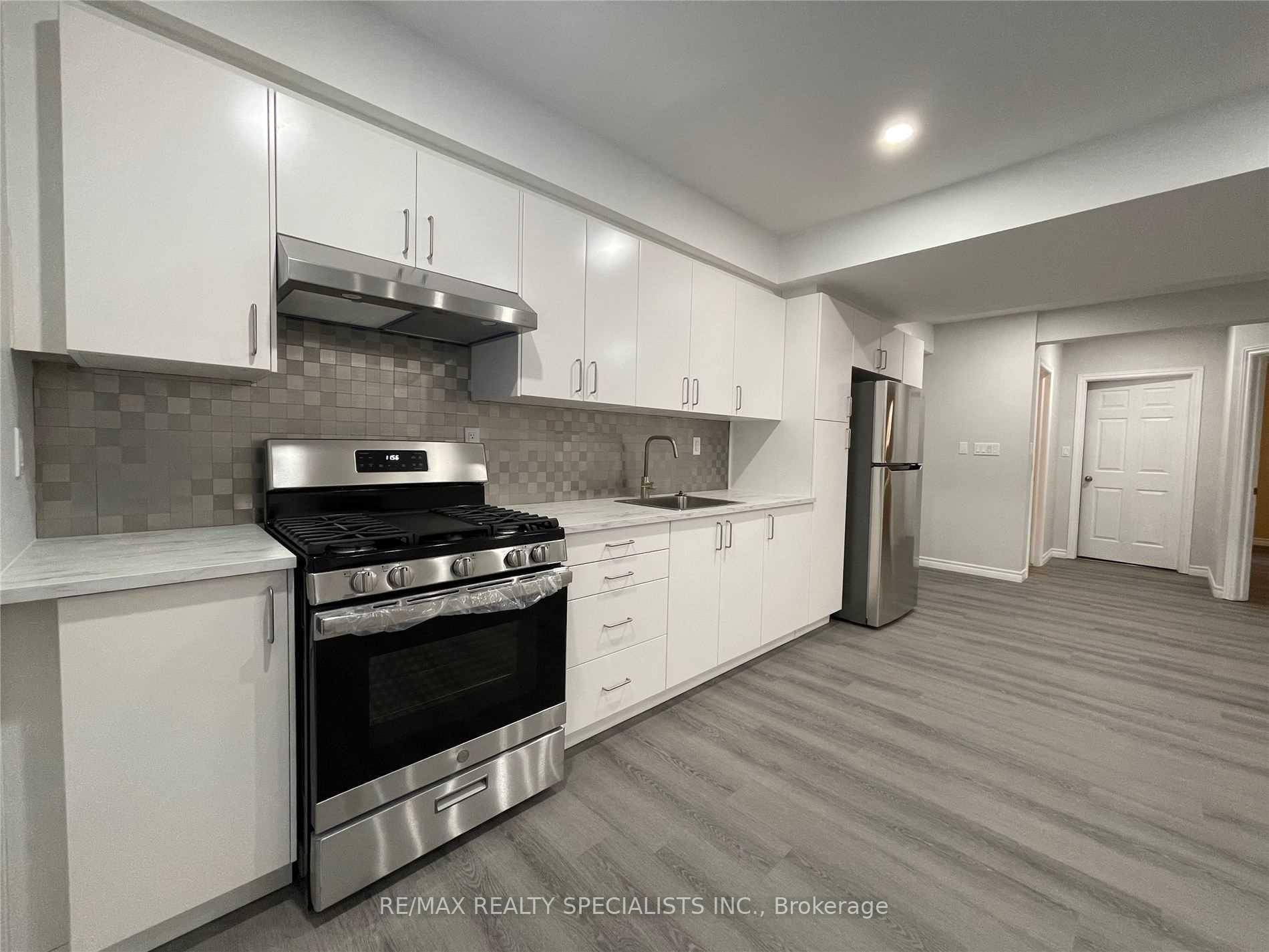 Photo 11 of Unit Lower, 111 Silverspring Crescent, Hamilton, Hannon — HOMEH