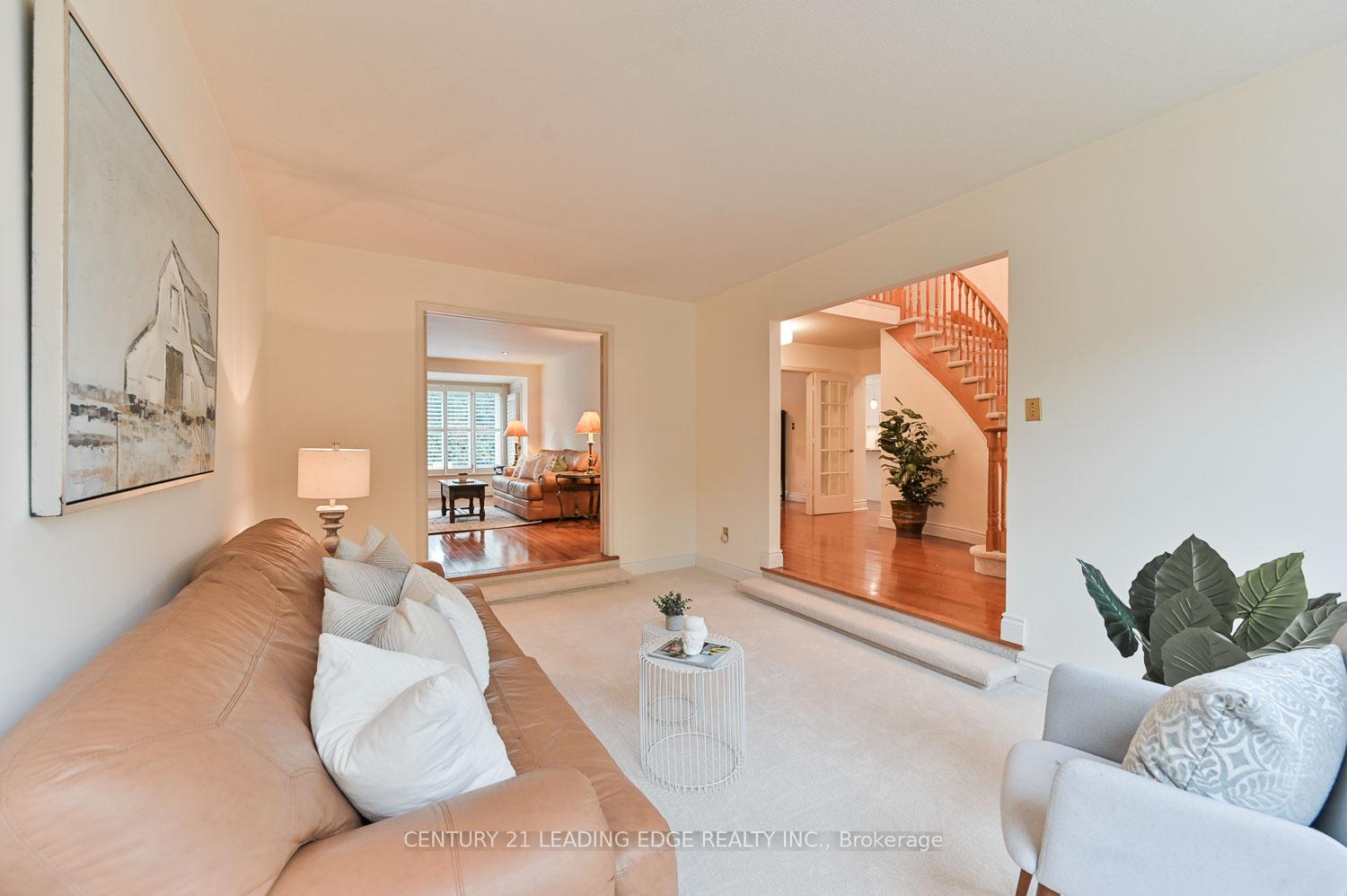 Photo 11 of 4 Marshfield Hollow, Markham, Unionville — HOMEH
