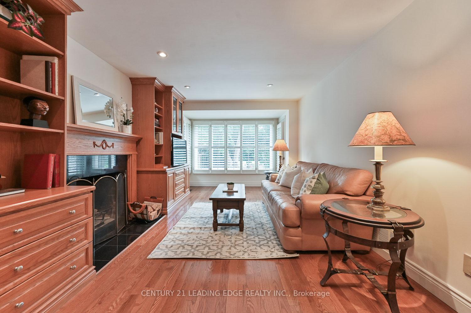 Photo 14 of 4 Marshfield Hollow, Markham, Unionville — HOMEH