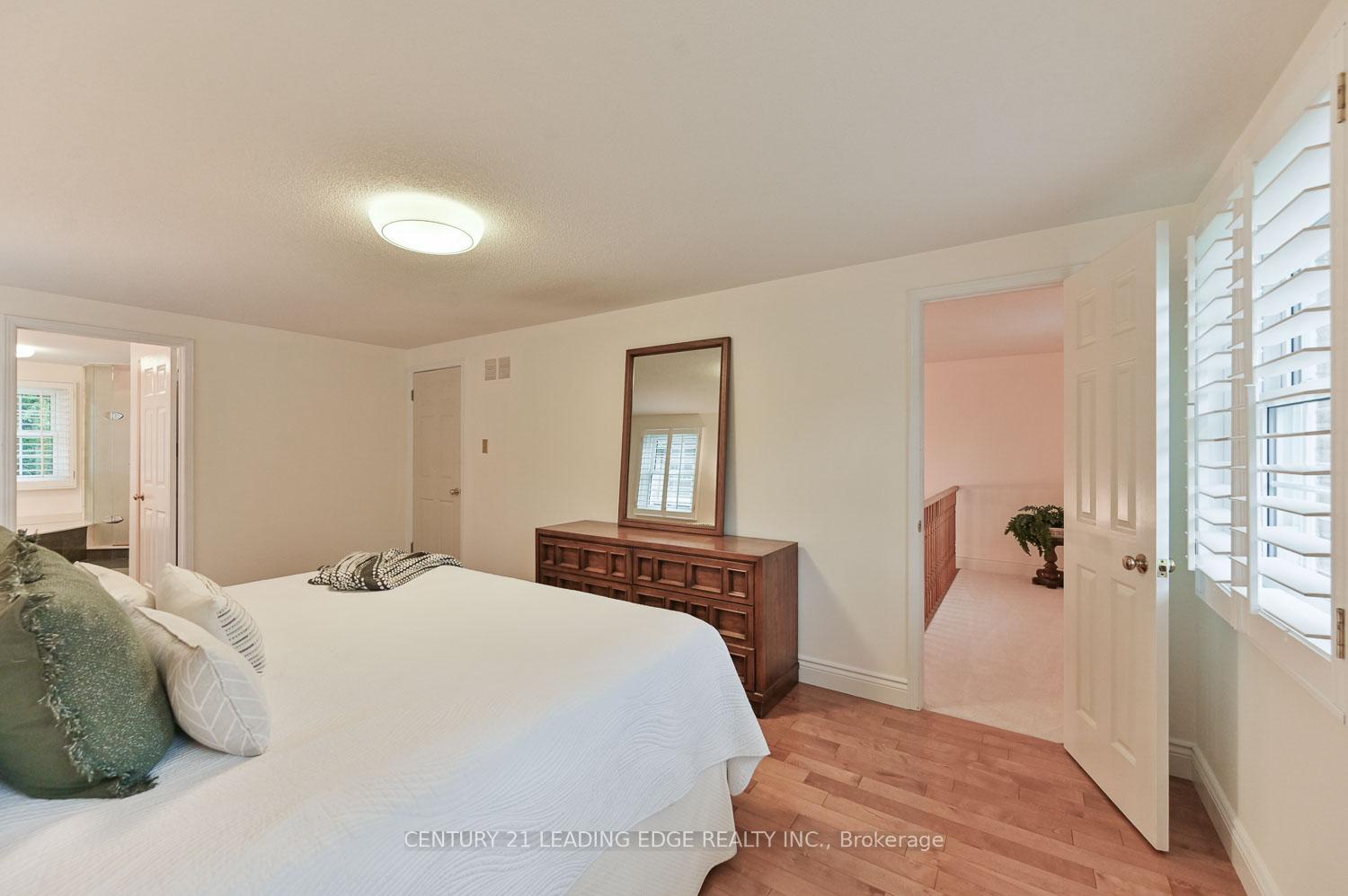 Photo 30 of 4 Marshfield Hollow, Markham, Unionville — HOMEH