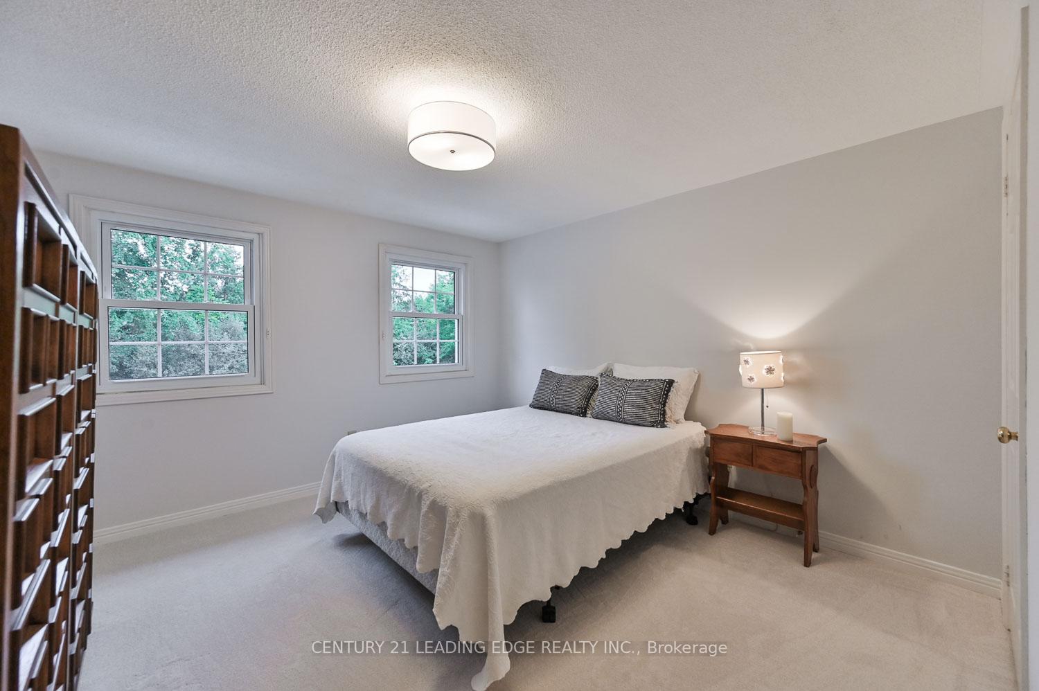 Photo 37 of 4 Marshfield Hollow, Markham, Unionville — HOMEH