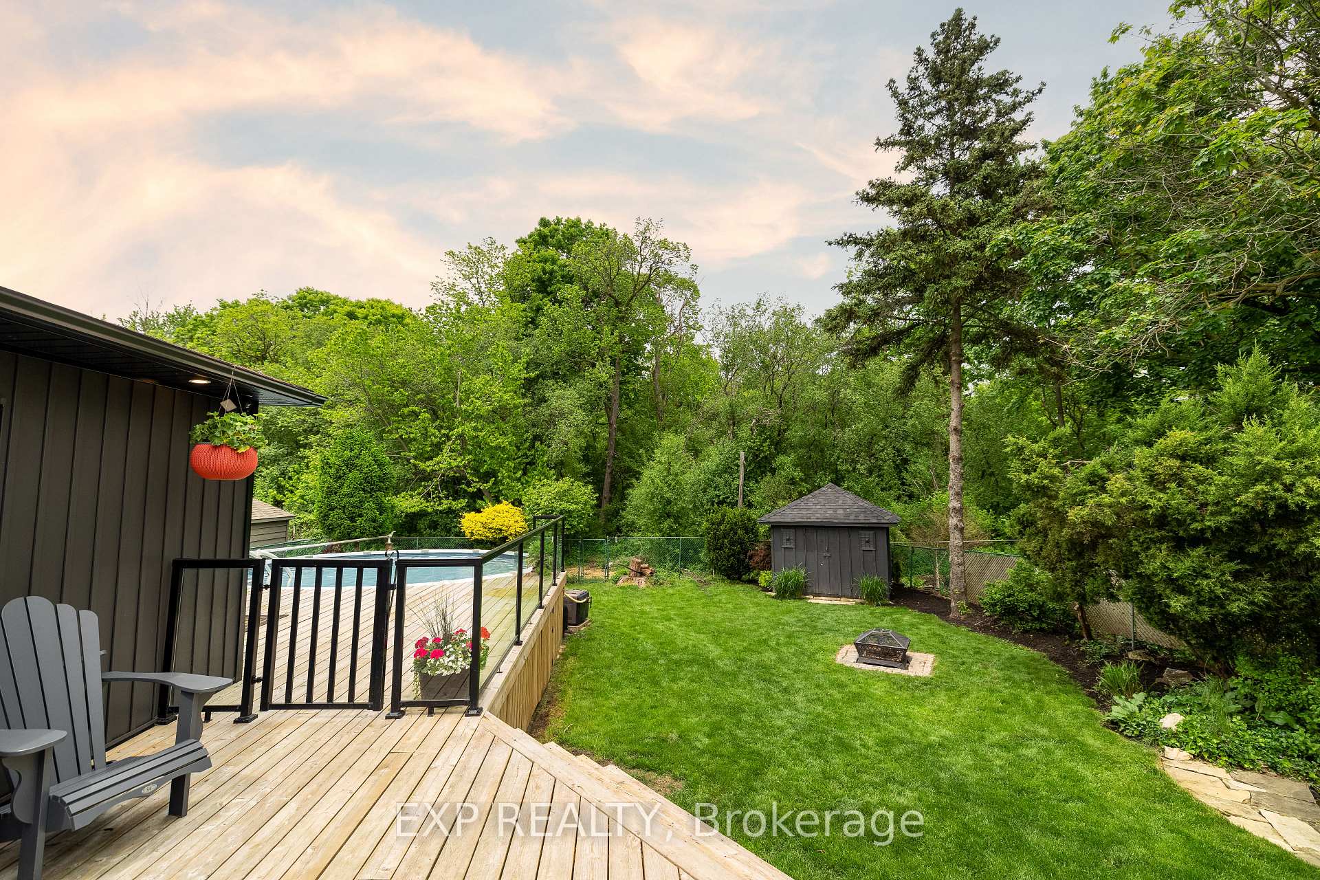 Photo 5 of 190 Ross Avenue, Kitchener — HOMEH